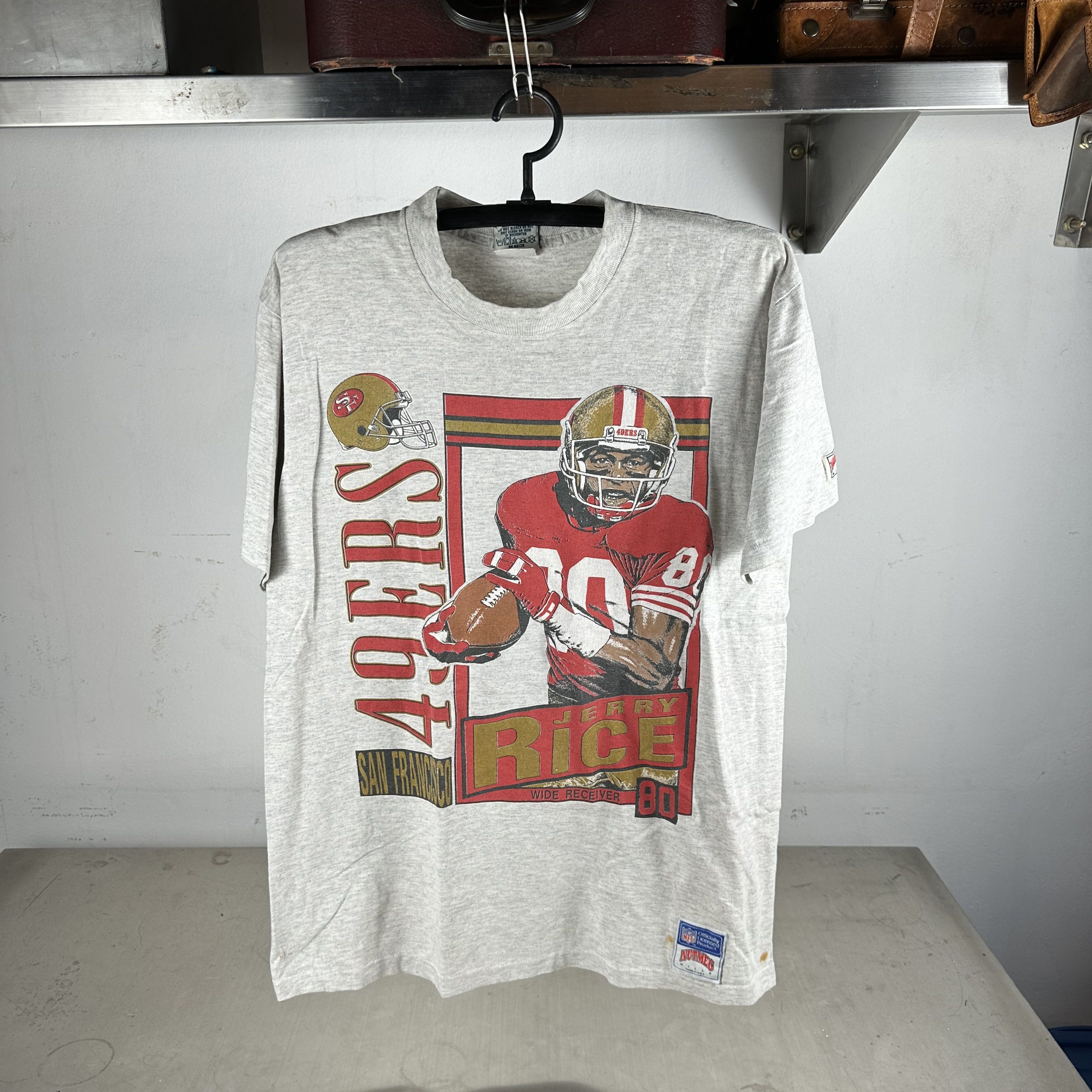 Vintage 90s Jerry Rice San Francisco 49ers NFL Nutmeg Card T-shirt Size US L / EU 52-54 / 3 - 1 Thumbnail