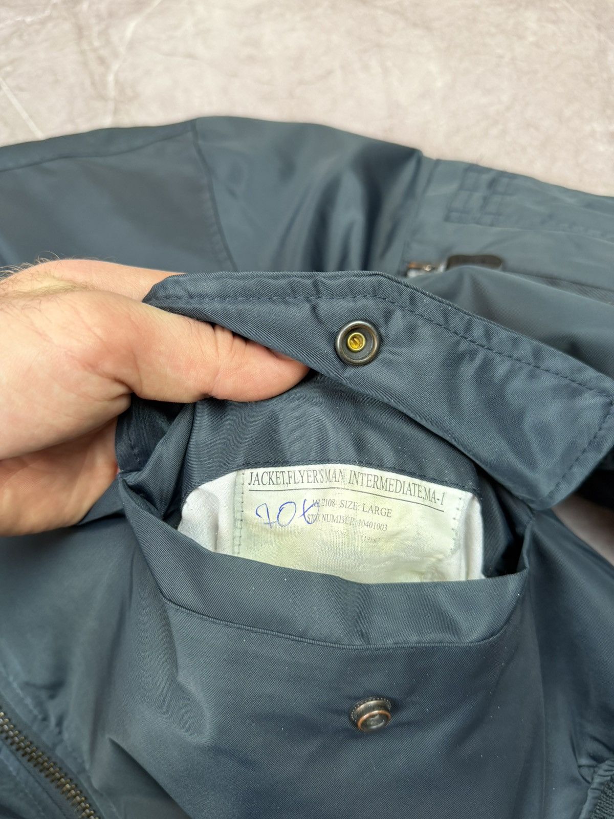 Alpha Industries Bomber Vintage MA-1 Size US L / EU 52-54 / 3 - 7 Thumbnail