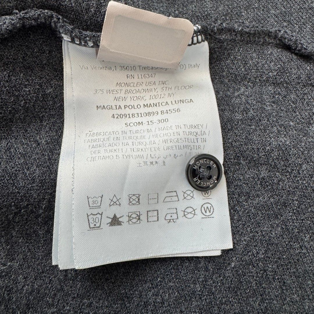 Moncler chest logo-patch detail polo shirt Size S / US 4 / IT 40 - 7 Thumbnail