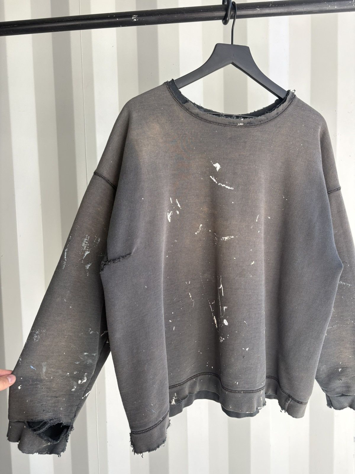 Vintage Vintage Thrashed Distressed Faded Sweatshirt Grunge Boxy Size US XL / EU 56 / 4 - 4 Thumbnail