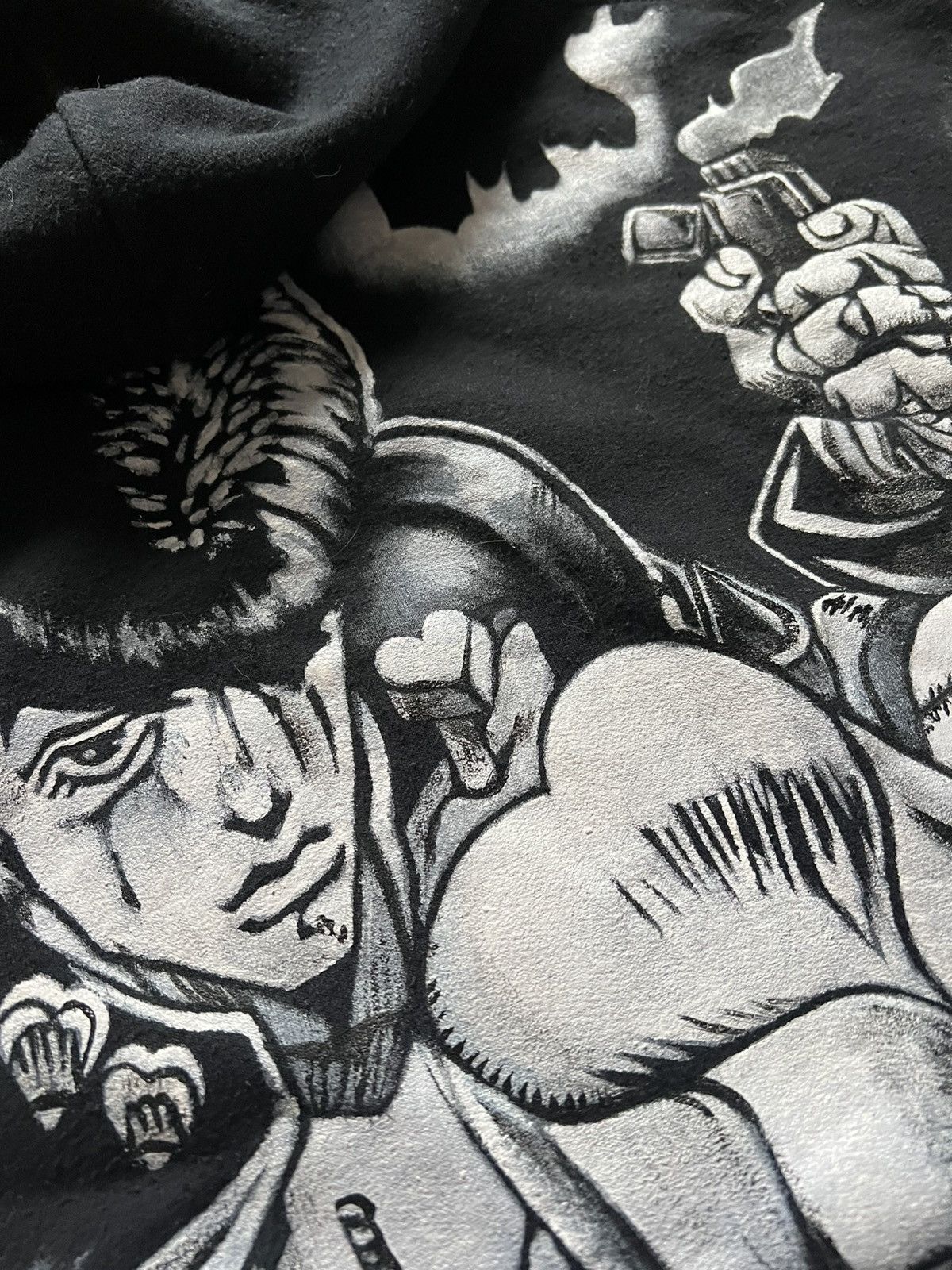Gildan JJBA Josuke anime handpainted baggy hoodie Size US XXL / EU 58 / 5 - 5 Thumbnail