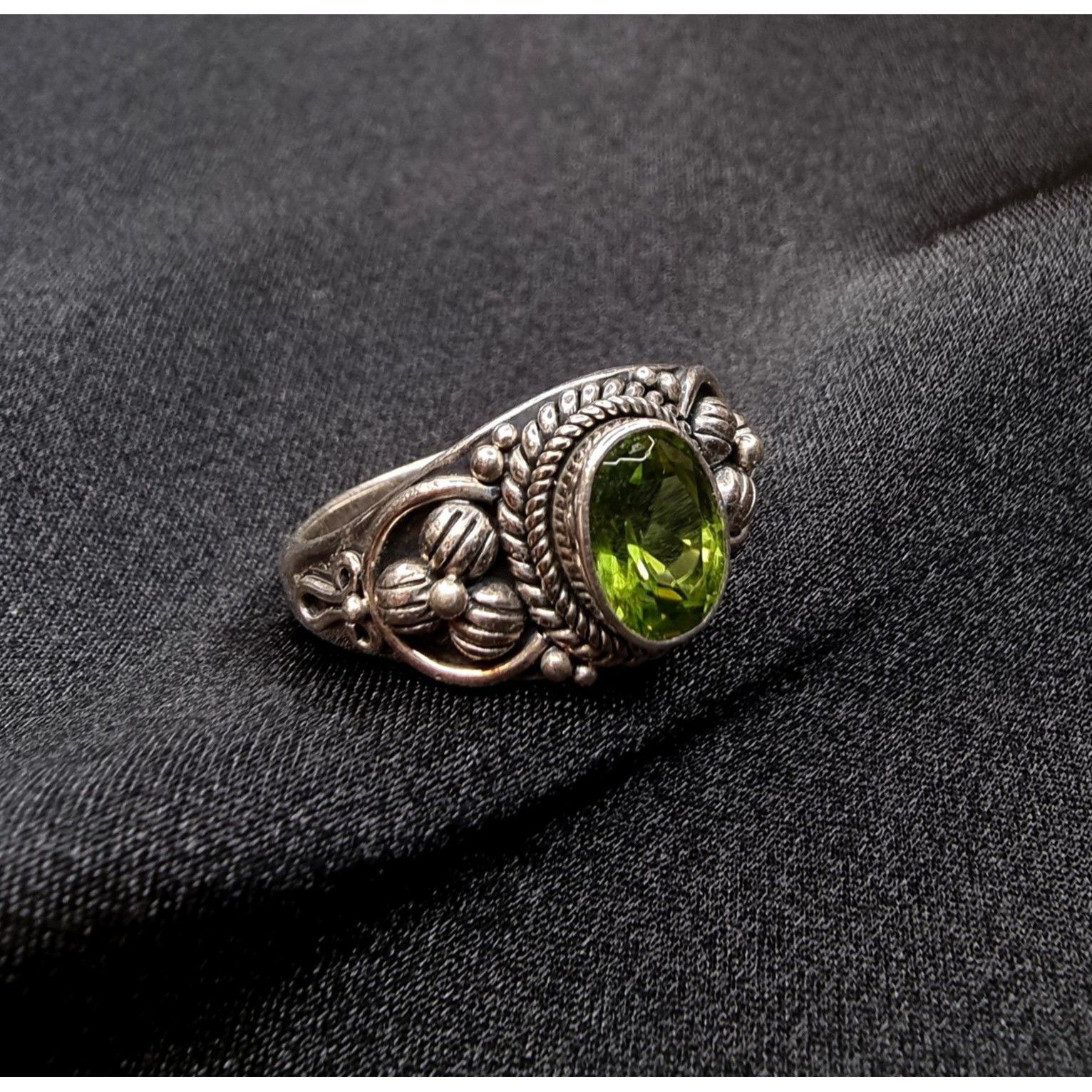 Vintage Vintage 925 Sterling Silver Green Peridot Ring Made in Indon Size ONE SIZE - 2 Thumbnail
