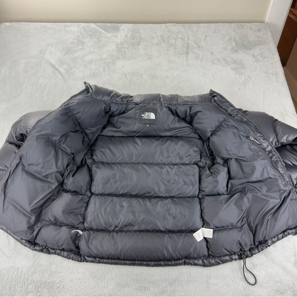 The North Face The North Face Women's Size Medium 700 Down Fill Nuptse Bla Size M / US 6-8 / IT 42-44 - 3 Thumbnail
