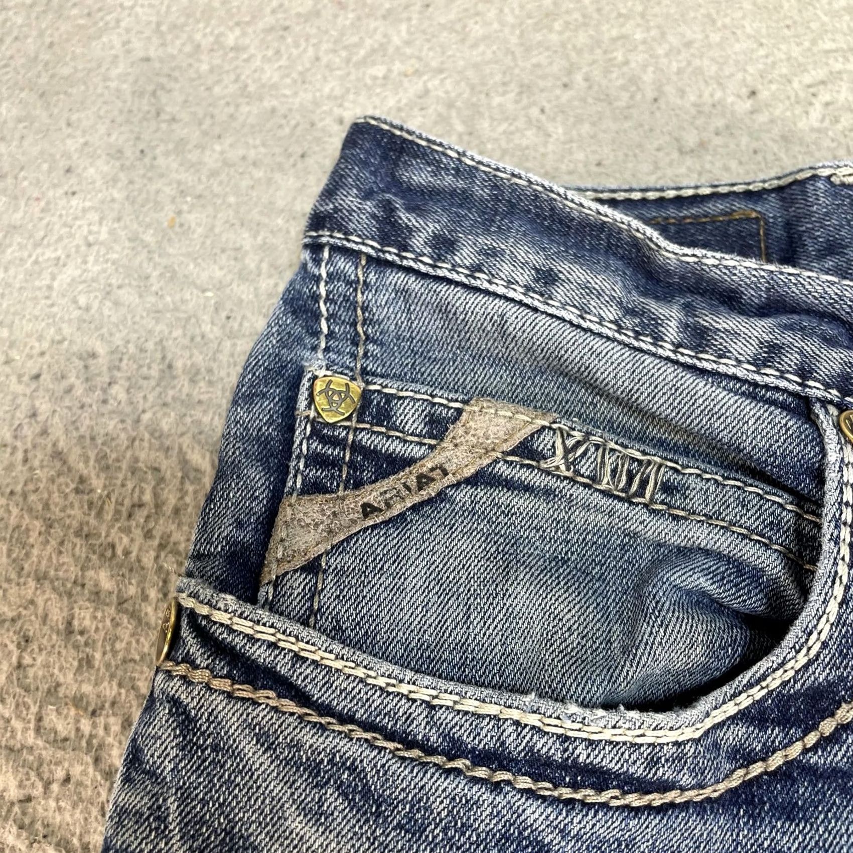 Ariat Ariat M5 Straight Fit Jeans Mens 38x32 Blue Denim Distressed Stretch Western Pockets Logo M5 Straight Fit Straight Leg Rodeo Anticipated Size US 38 / EU 54 - 3 Thumbnail