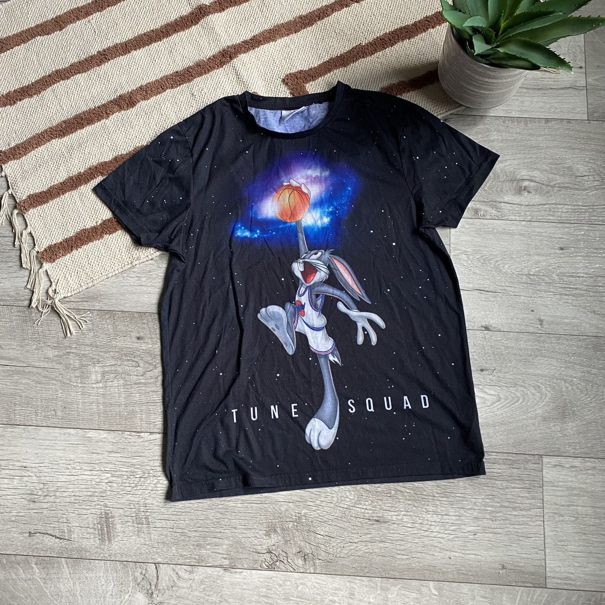 Disney AMAZING DISNEY SPACE JAM TUNE SQUAD BUCKS BUNNY T SHIRT Size US L / EU 52-54 / 3 - 1 Thumbnail