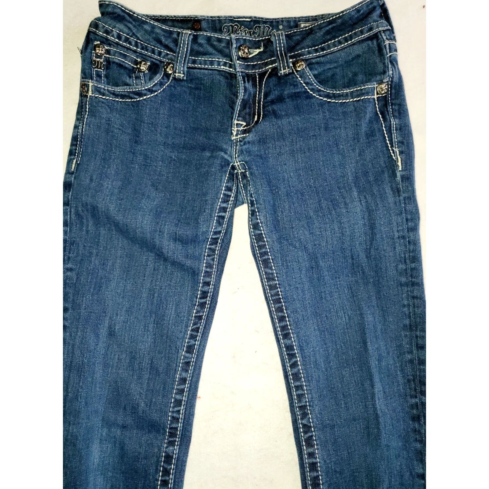 Miss Me Miss Me-Classic Medium Wash Denim Bling Jeans Size 27 Standard Skinny 32" Inseam Womens Midi? Size 27" / US 4 / IT 40 - 2 Thumbnail
