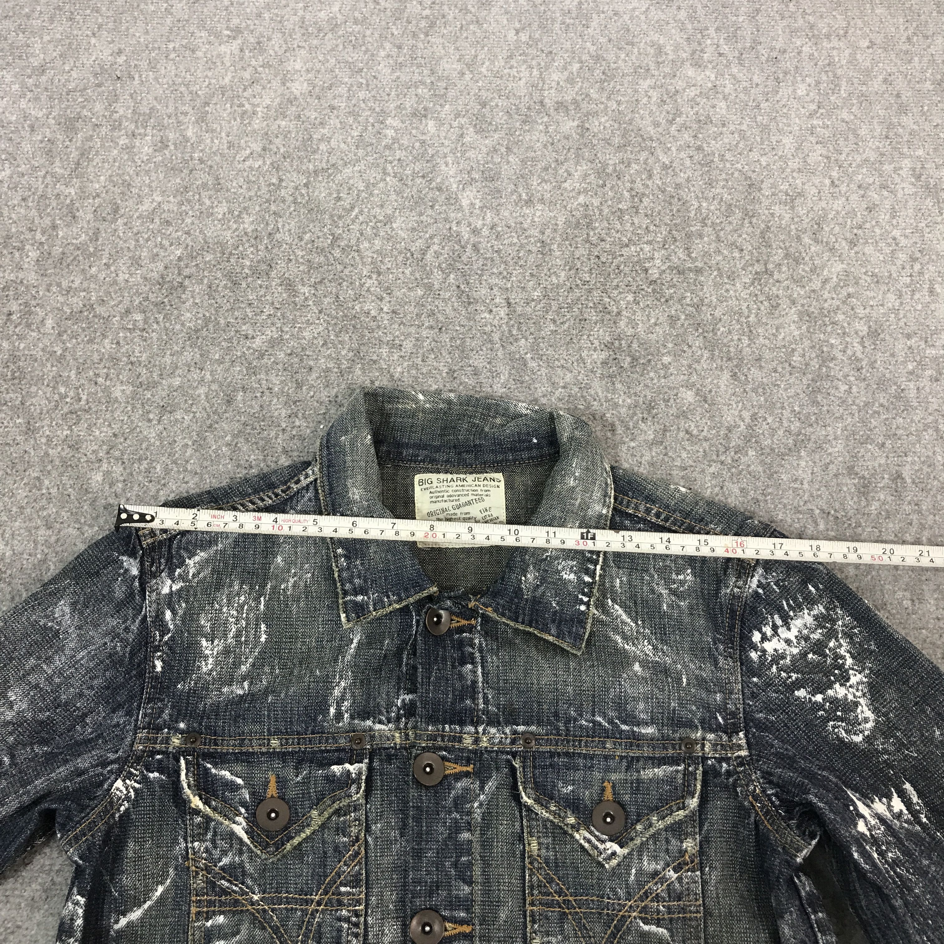 Japanese Brand big shark jeans japan paint design denim button jacket Size US M / EU 48-50 / 2 - 8 Thumbnail