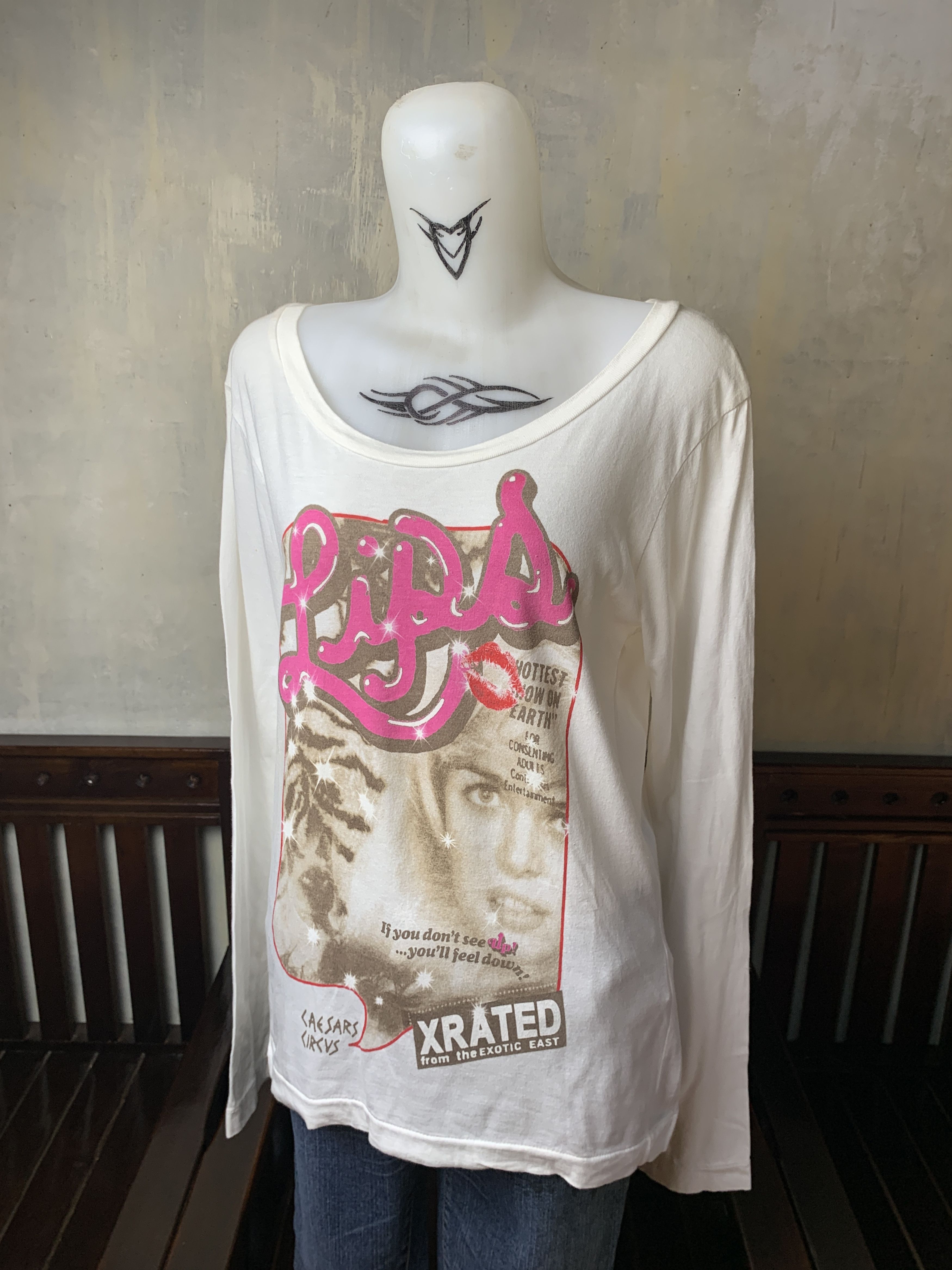 Japanese Brand RnA White Girl Graphic Longsleeve Tee (M) Size M / US 6-8 / IT 42-44 - 2 Thumbnail
