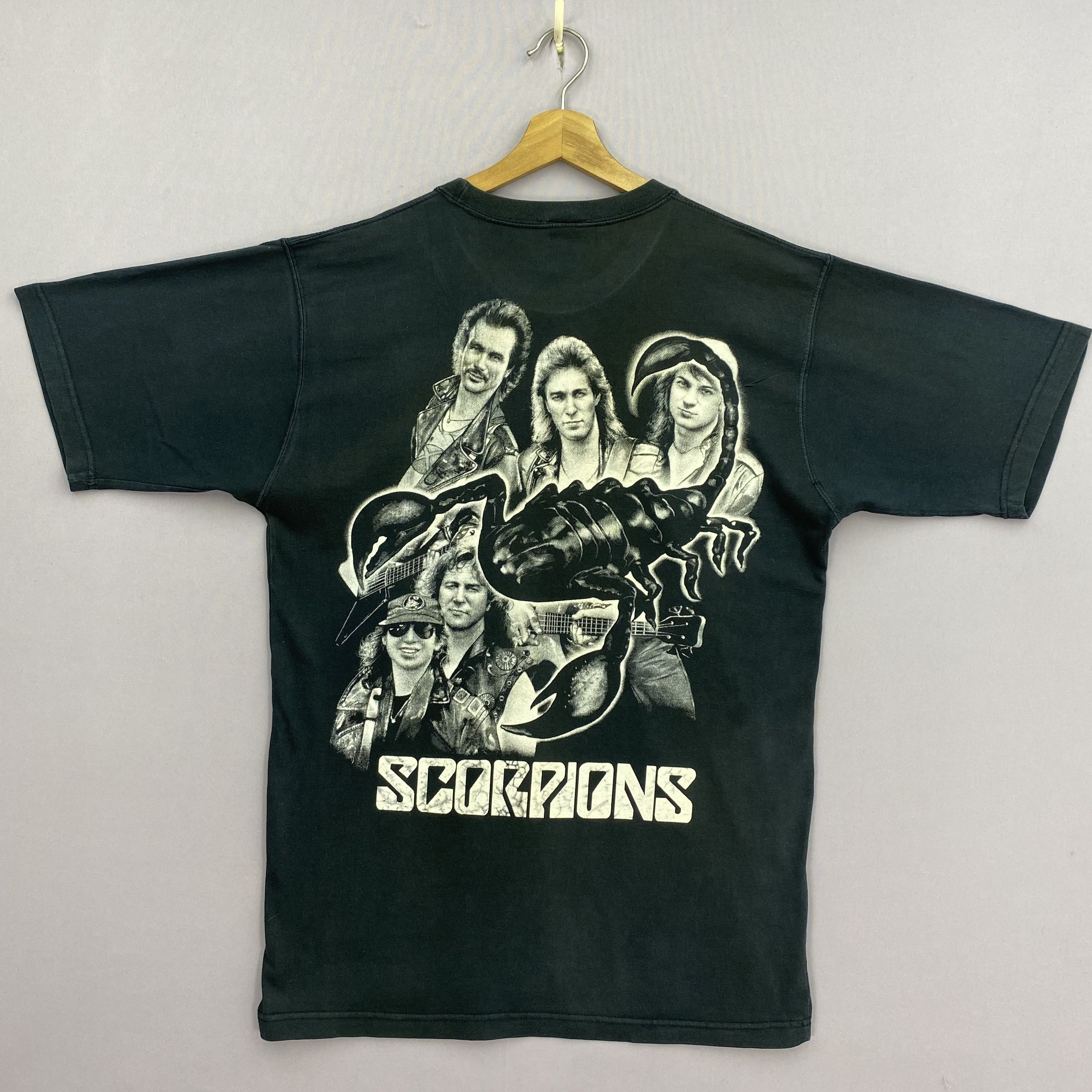 Band Tees × Vintage Vintage 90s Scorpions T-Shirt Crewneck Tees Size US L / EU 52-54 / 3 - 2 Thumbnail