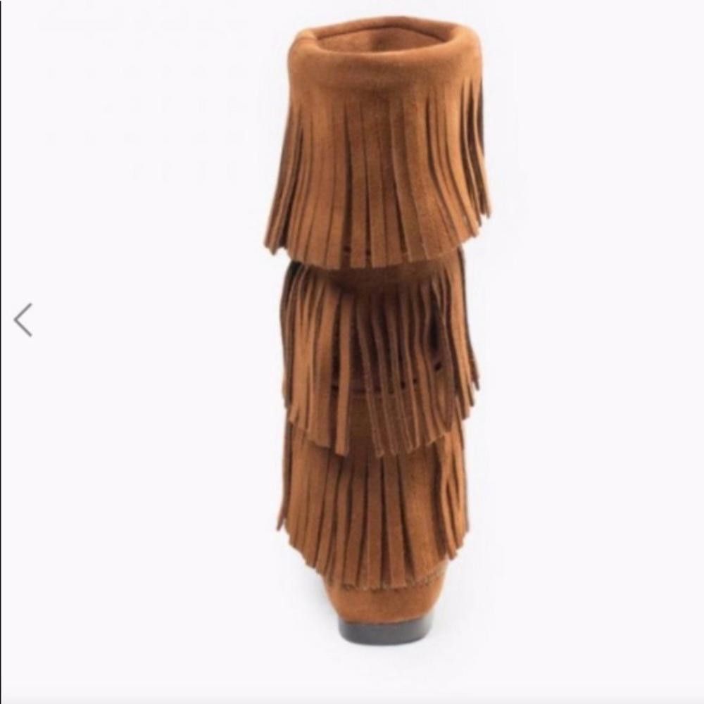 Minnetonka Minnetonka l 3 Layer Fringe Boots Size 6 Size US 6 / IT 36 - 2 Thumbnail