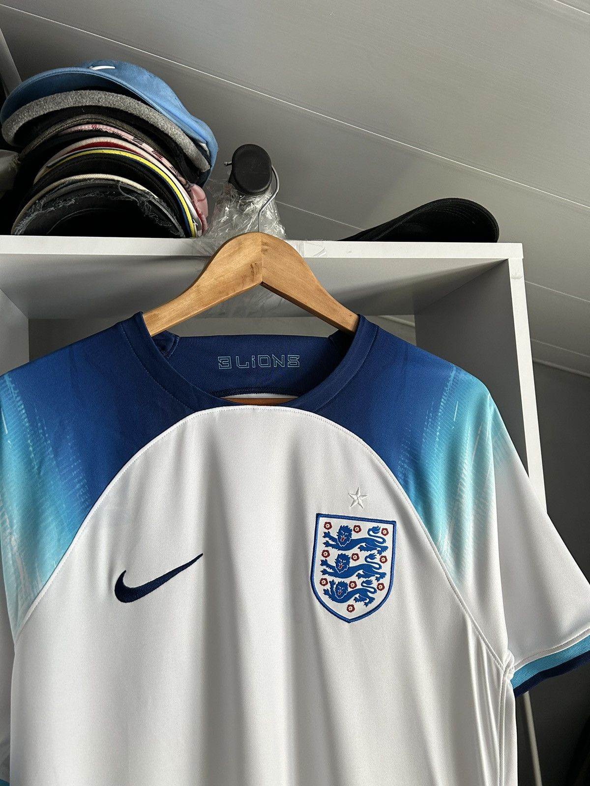 Nike Nike England Home jersey 2022 Size US M / EU 48-50 / 2 - 2 Thumbnail
