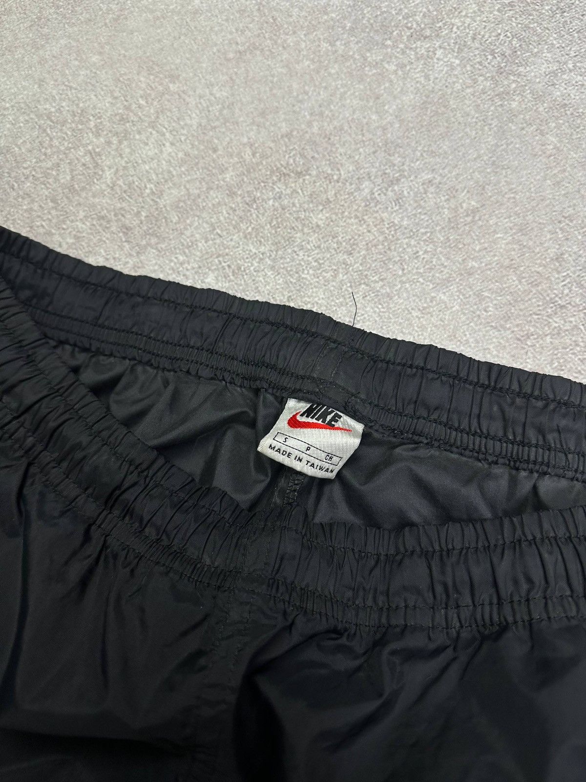 Nike × Skepta Vintage Nike TN Skepta Y2K Nylon Track Pants S Baggy Size US 31 - 6 Thumbnail