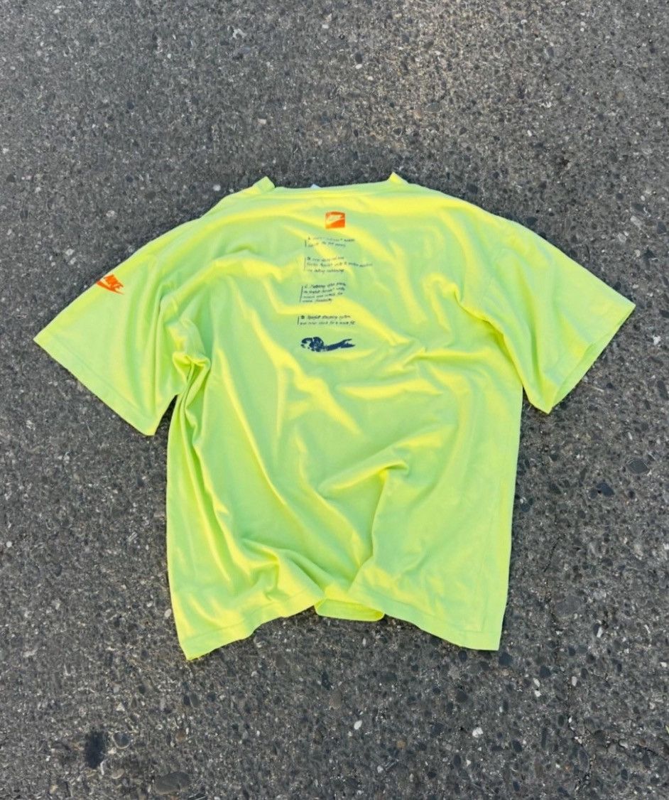 Nike vintage late 80s early 90s Nike footprint deconstruction tee Size US XL / EU 56 / 4 - 5 Thumbnail
