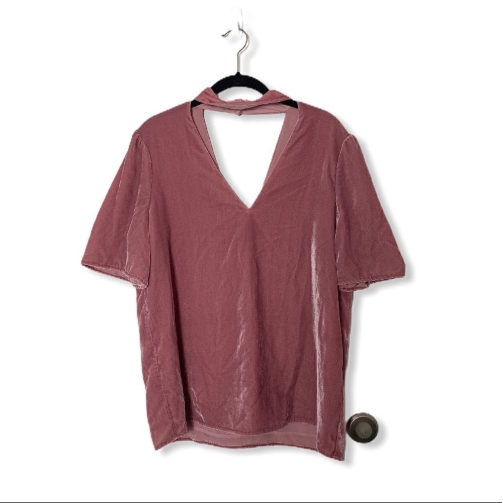 Paige Paige Pink Velvet Double V Choker Top | Short Sleeve | Size Size M / US 6-8 / IT 42-44 - 3 Thumbnail