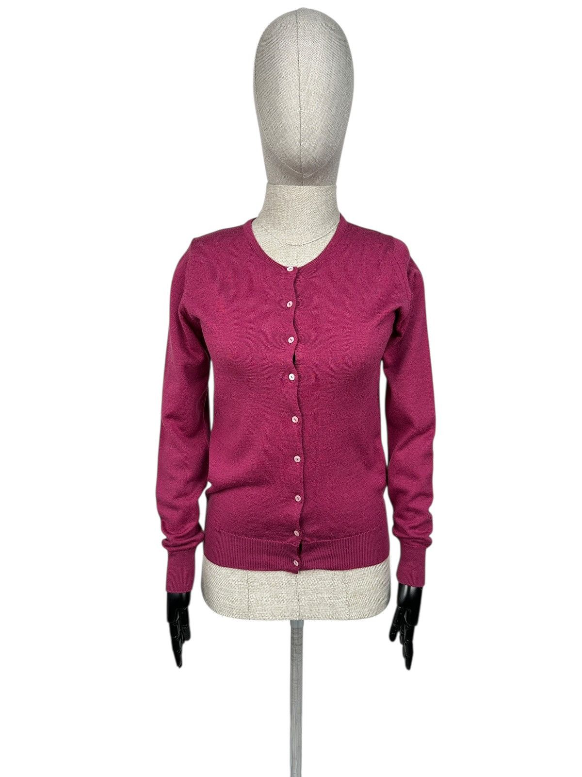 John Smedley JOHN SMEDLEY 100% Merino Wool Fuchsia Cardigan Sweater Size S / US 4 / IT 40 - 1 Thumbnail