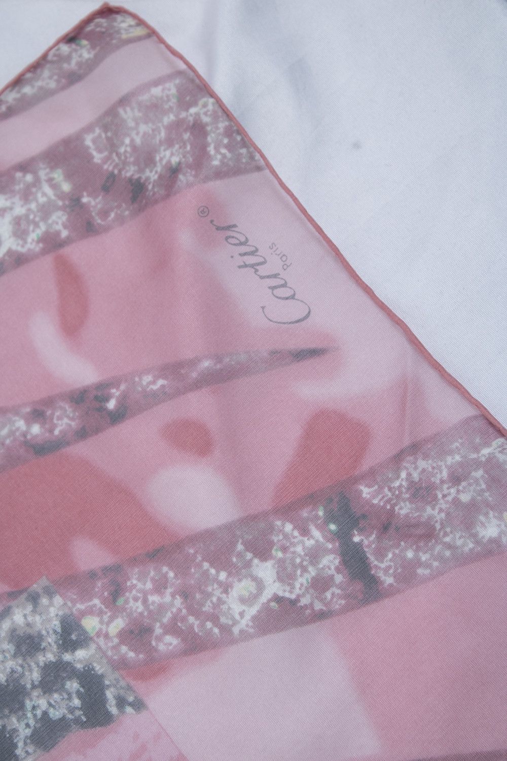 Cartier Cartier, diamond and jaguar printed scarf in pink Size ONE SIZE - 4 Thumbnail