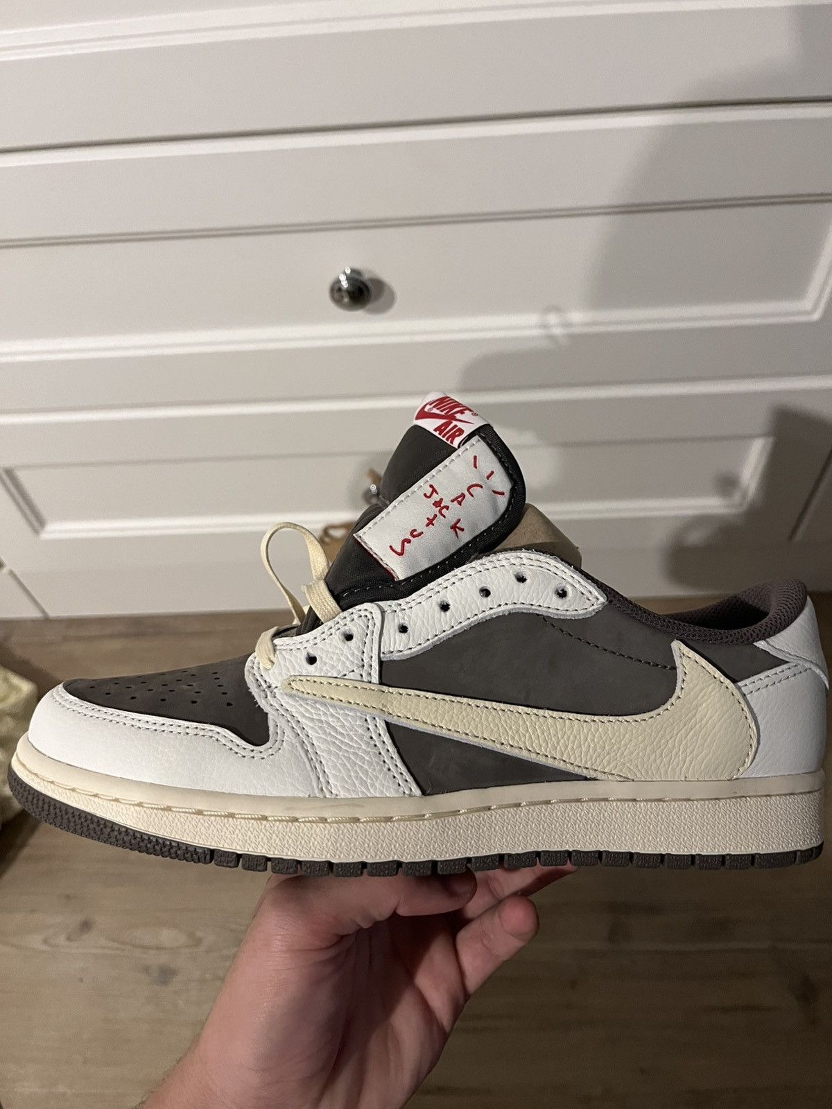 Jordan Brand × Nike × Travis Scott Air Jordan 1 Low OG SP Reverse Mocha Size US 8 / EU 41 - 4 Thumbnail