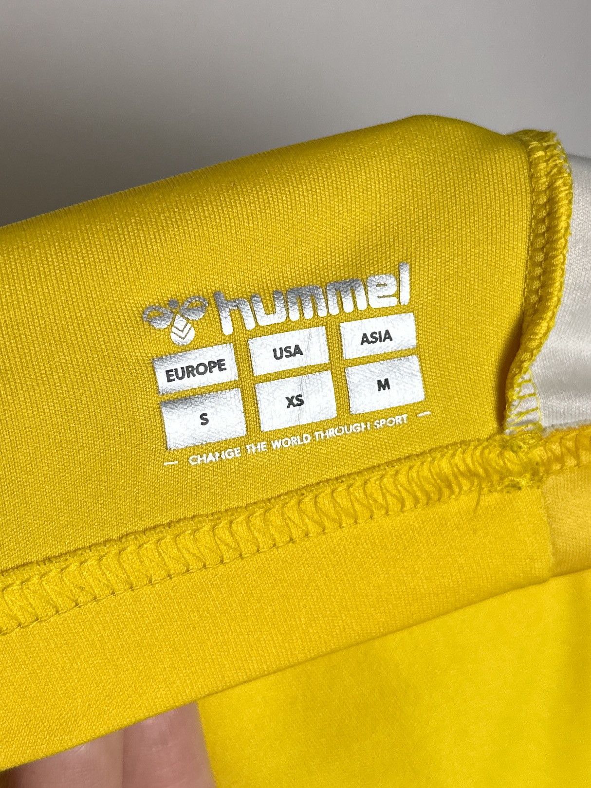 Hummel Hummel Everton Football Shirt+Shorts Jersey Third 2022/23 Size US S / EU 44-46 / 1 - 8 Thumbnail