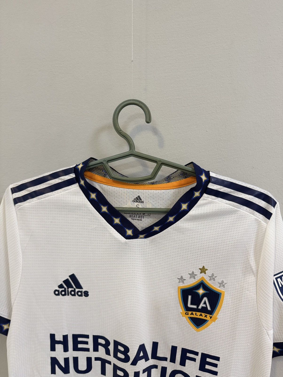 Adidas Adidas LA Galaxy 22/23 Home Authentic Jersey Chicharito Size US S / EU 44-46 / 1 - 2 Thumbnail