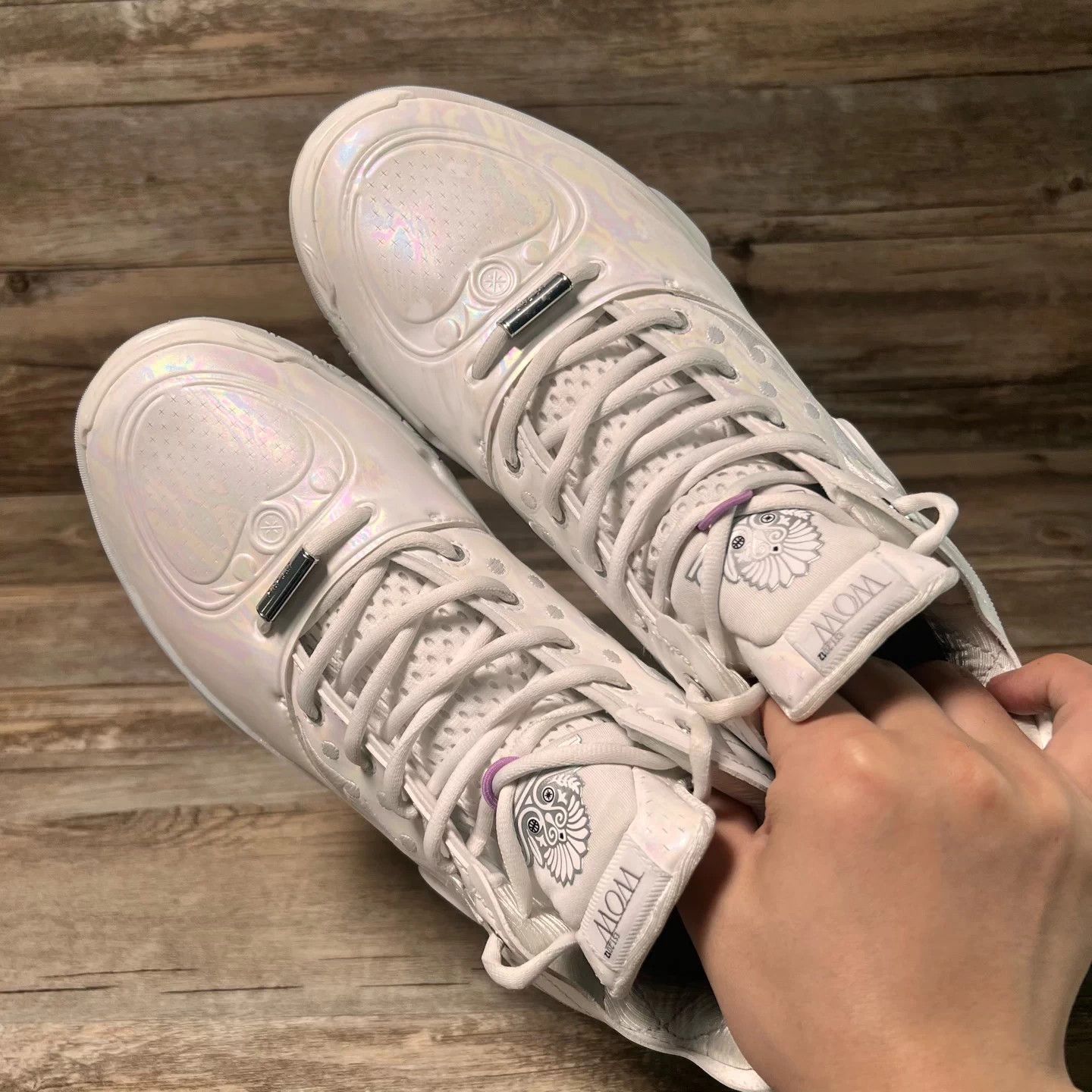 Li-Ning LI-NING WOW12 Sculpture White ABAV013-S21 41.5 97N Size US 8.5 / EU 41-42 - 5 Thumbnail