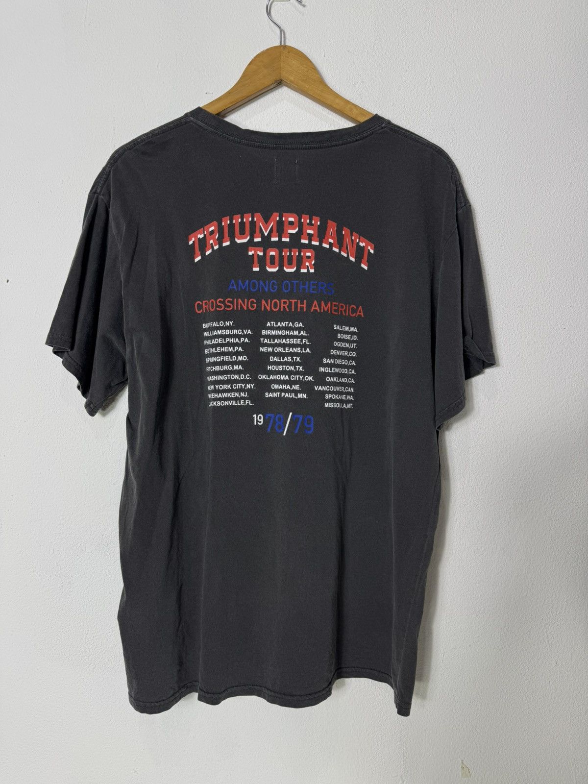 Band Tees Ungrid Triumphant Tour '79 Size US L / EU 52-54 / 3 - 3 Thumbnail