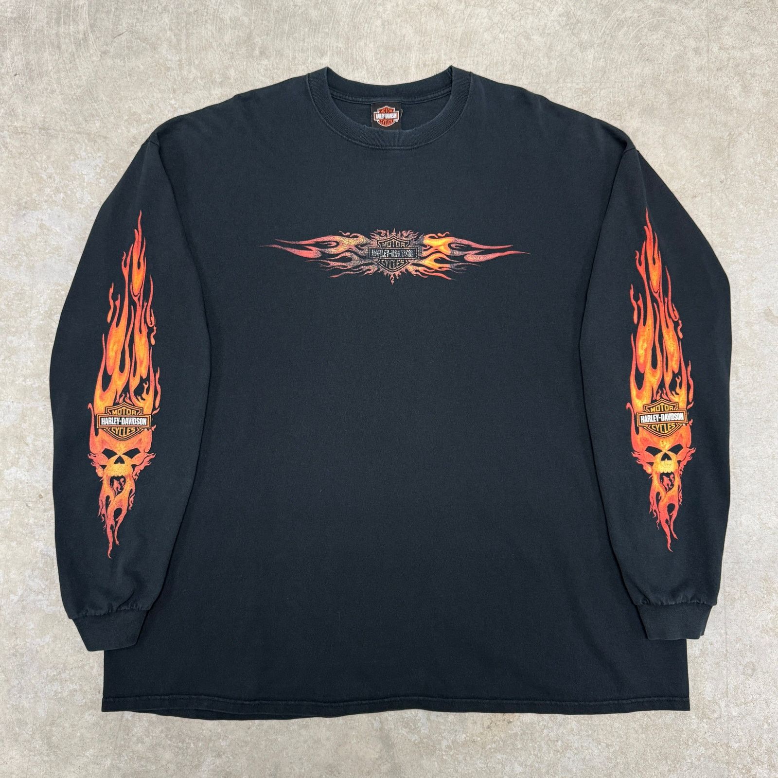 Harley Davidson Harley davidson skull flames longsleeve size Large