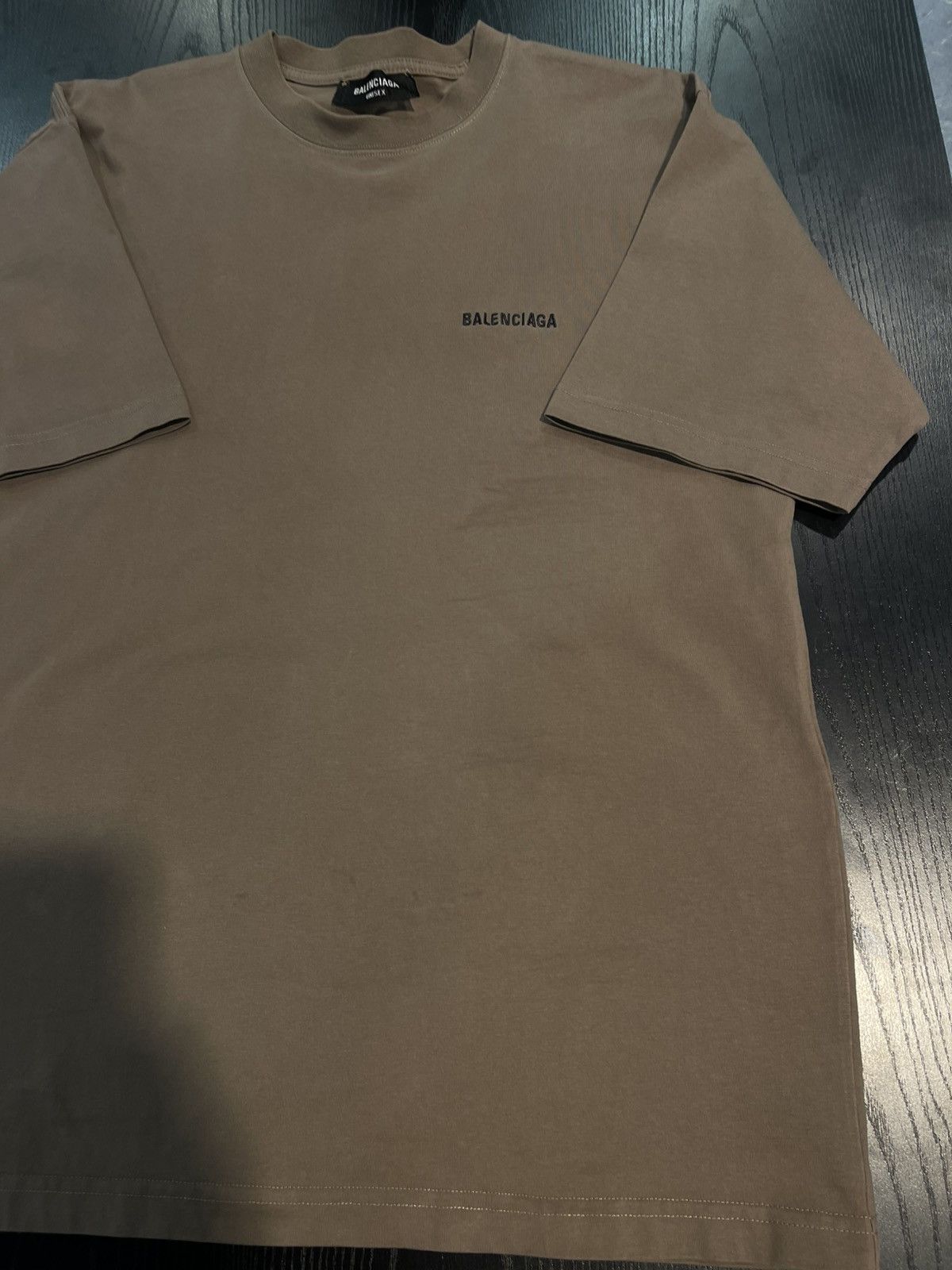 Balenciaga Size M - Balenciaga Tee Brown Oversized Embroidered Size US M / EU 48-50 / 2 - 3 Thumbnail