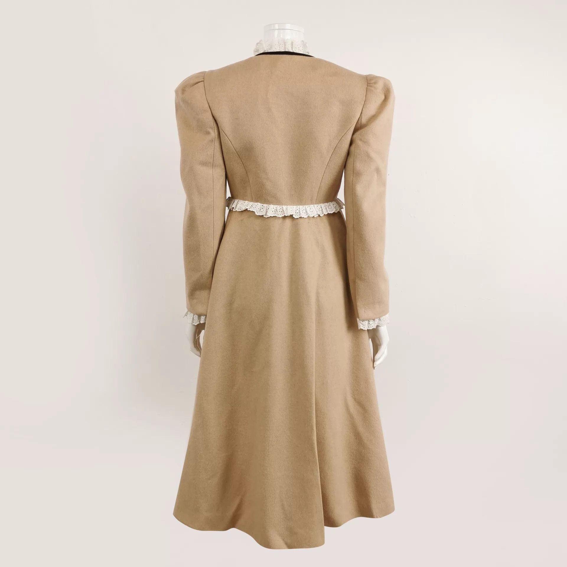 Miu Miu MIU MIU Women's Wool Blend Coat Size XS / US 0-2 / IT 36-38 - 2 Thumbnail