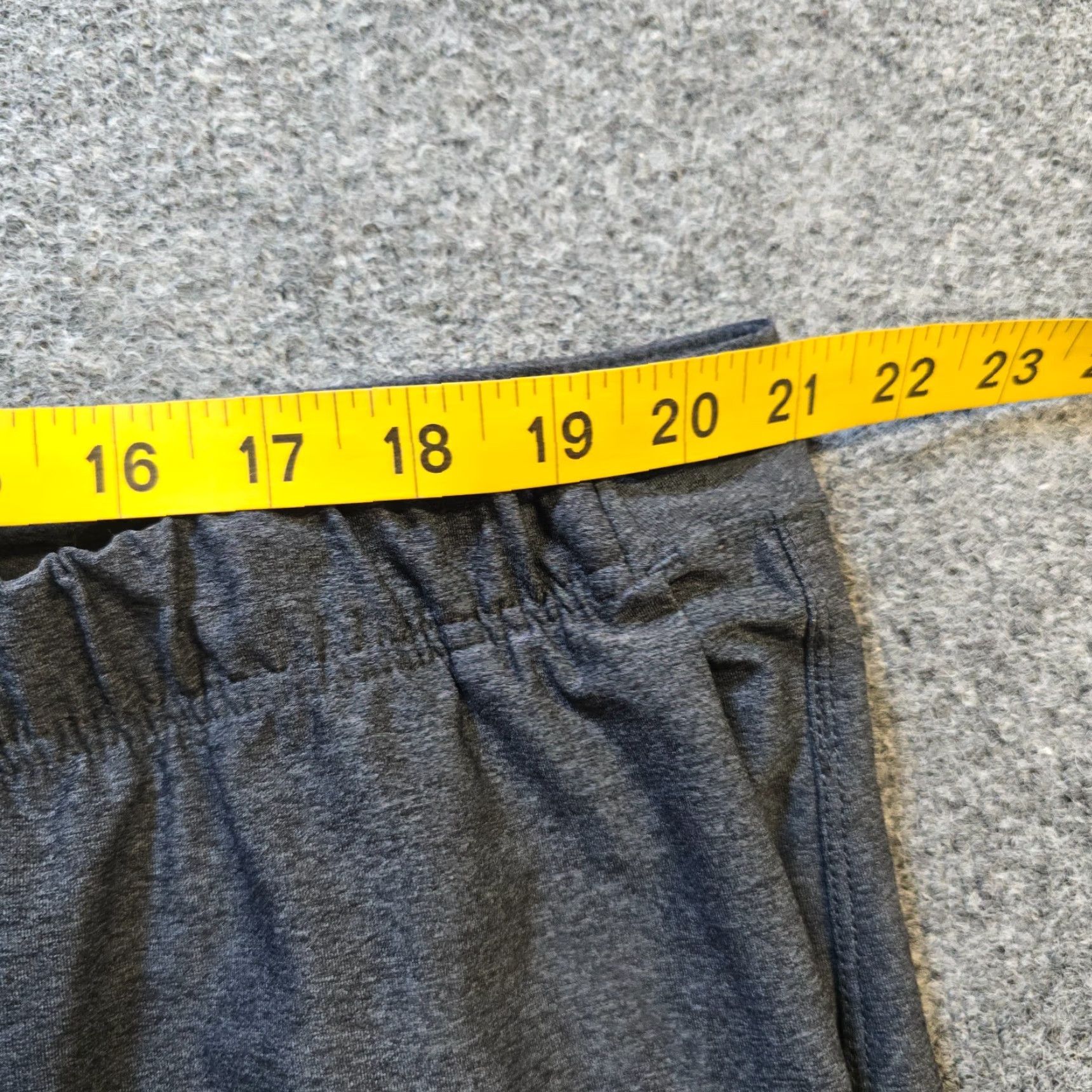 Vintage Kirkland Signature Pants Womens Plus Size 2XL Gray Ankle Pant Performance Pull On Casual Size 40" / US 18 - 6 Thumbnail