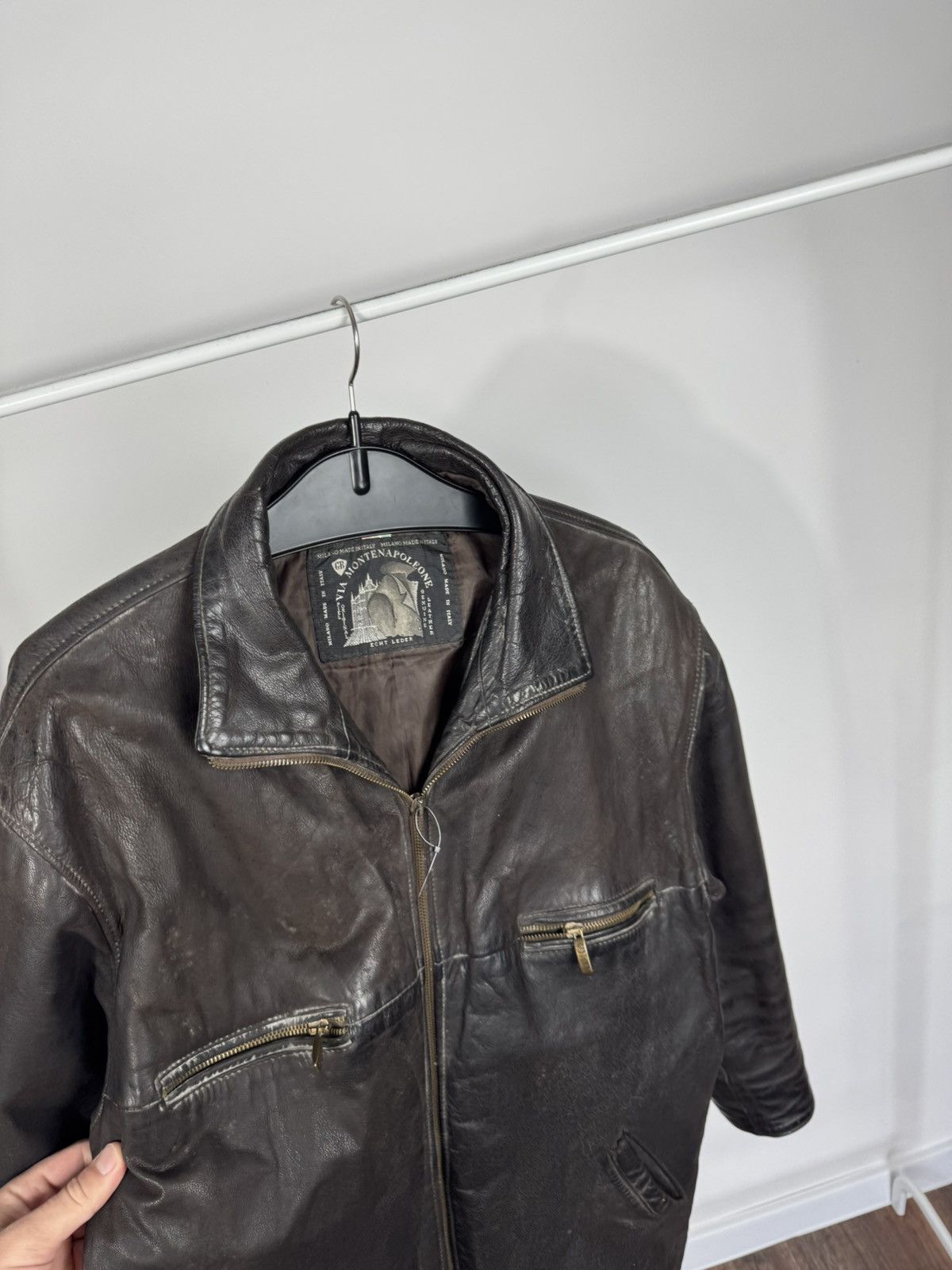 Leather Vintage Heavy Distressed Leather Jacket Brown Zip Biker Men Size US XL / EU 56 / 4 - 6 Thumbnail