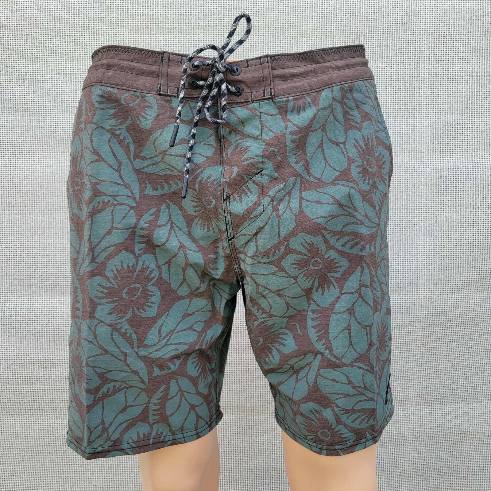 O'Neill Men's O'Neill Board Shorts. Size 38. Size US 38 / EU 54 - 2 Thumbnail