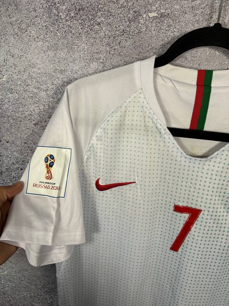 Vintage RONALDO Portugal National Team 2018 Fan Soccer Jersey Size US M / EU 48-50 / 2 - 7 Thumbnail