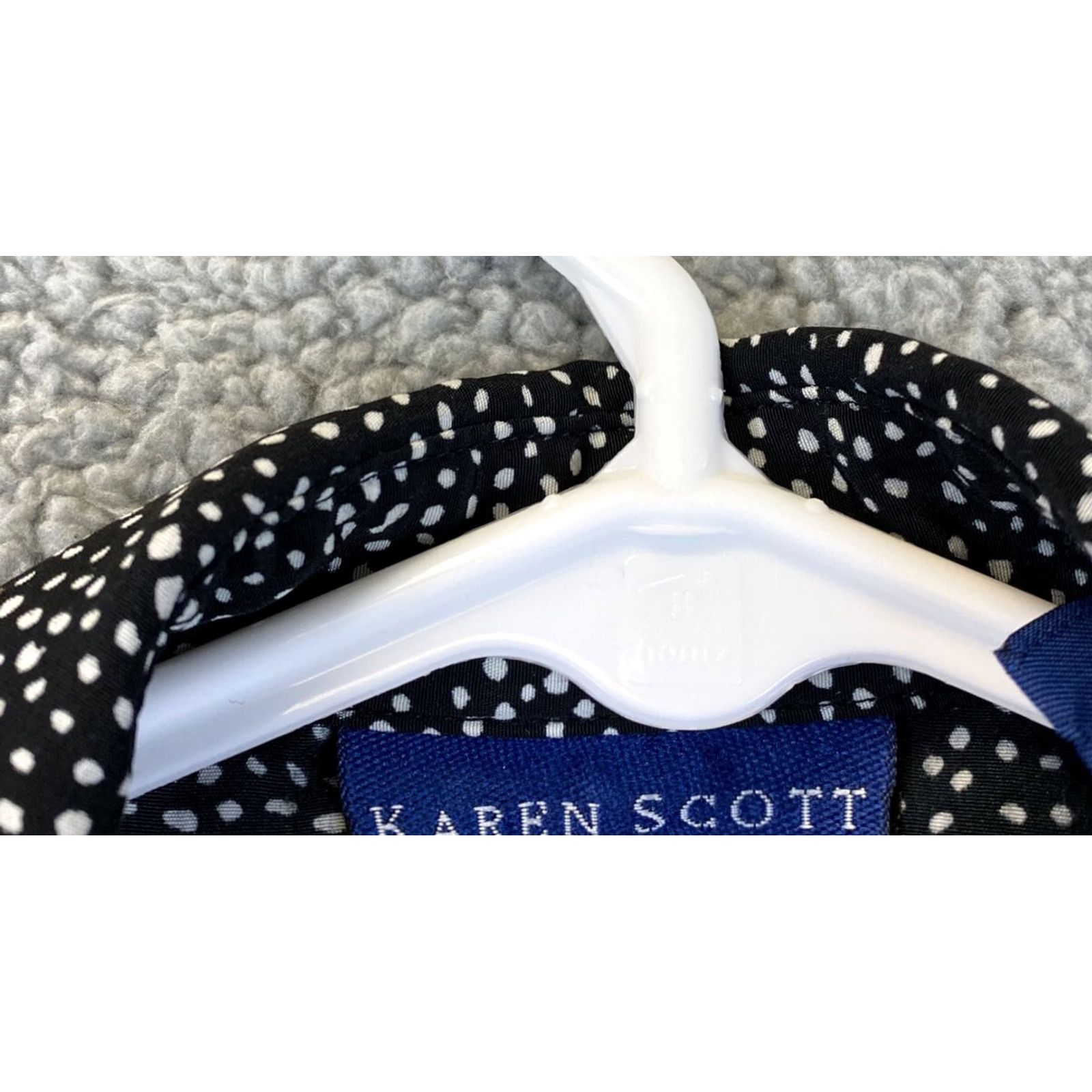 Vintage Karen Scott Button Shirt Blouse Women’s Size M Black Teal Polka Dot Short Sleeve Collared Button Front Casual Modern Feminine Womens Size M / US 6-8 / IT 42-44 - 2 Thumbnail
