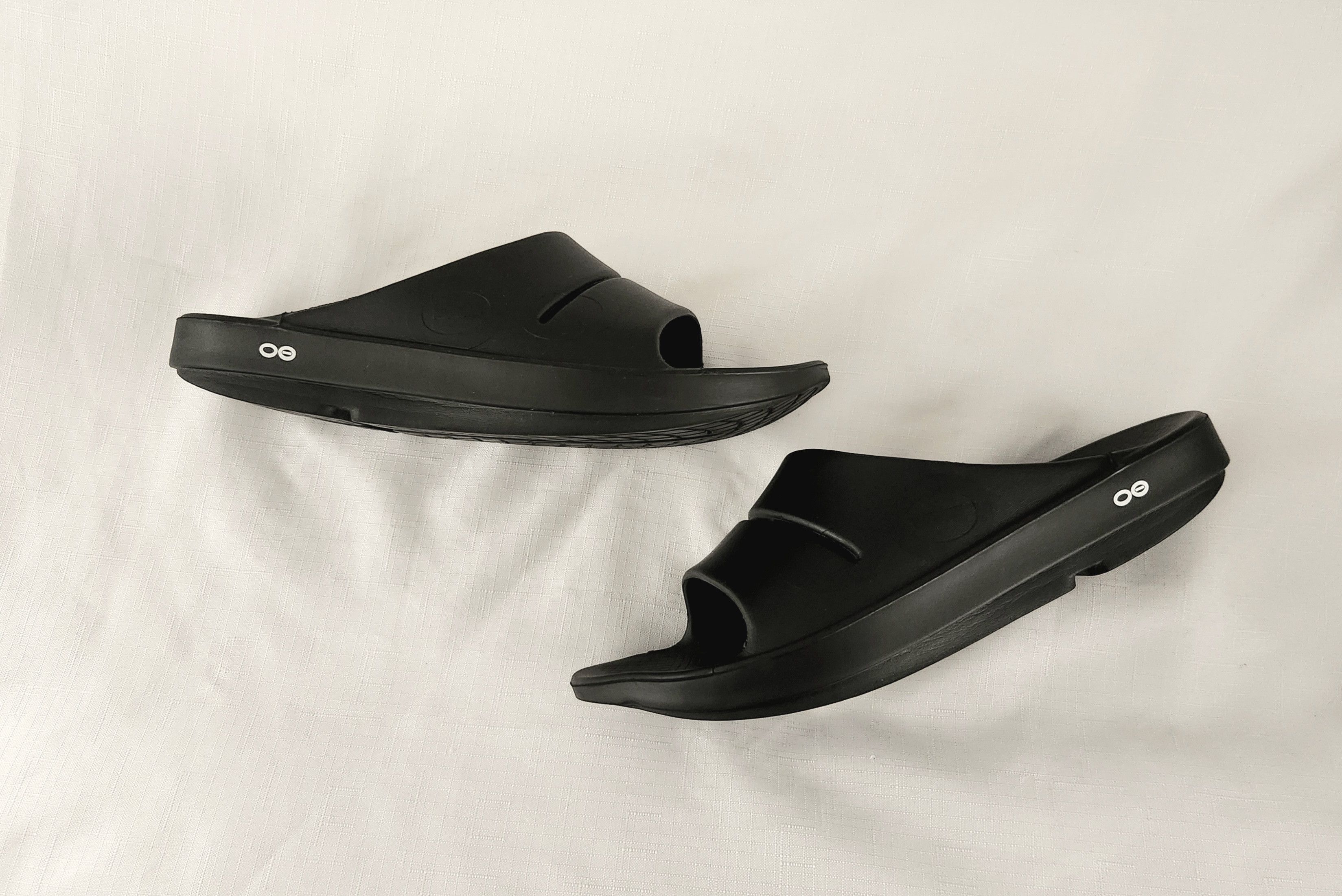 OOF Wear OOFOS OOahh Slide Sandal Size Men's 12 black Size US 12 / EU 45 - 12 Thumbnail
