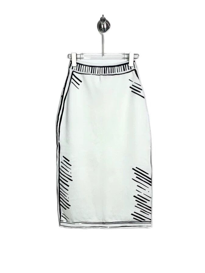 Fendi FENDI Women's black line graffiti knitted half-skirt White Size 24" / US 00 / IT 34 - 1 Thumbnail