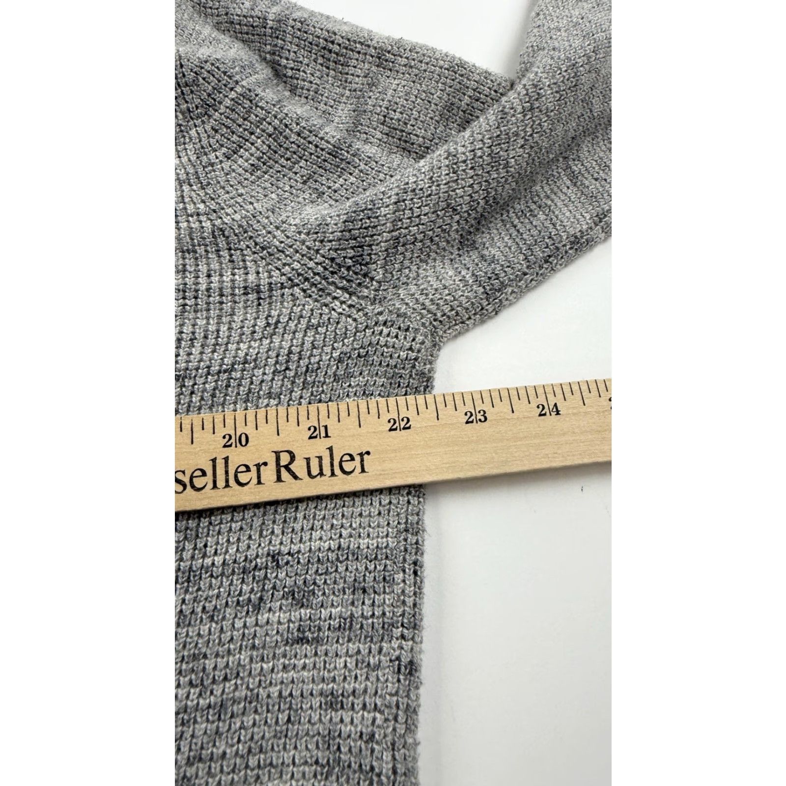 Michael Kors MICHAEL KORS Sweater Mens Large Gray Waffle Knit Crewneck Long Sleeve Casual Size US L / EU 52-54 / 3 - 8 Thumbnail