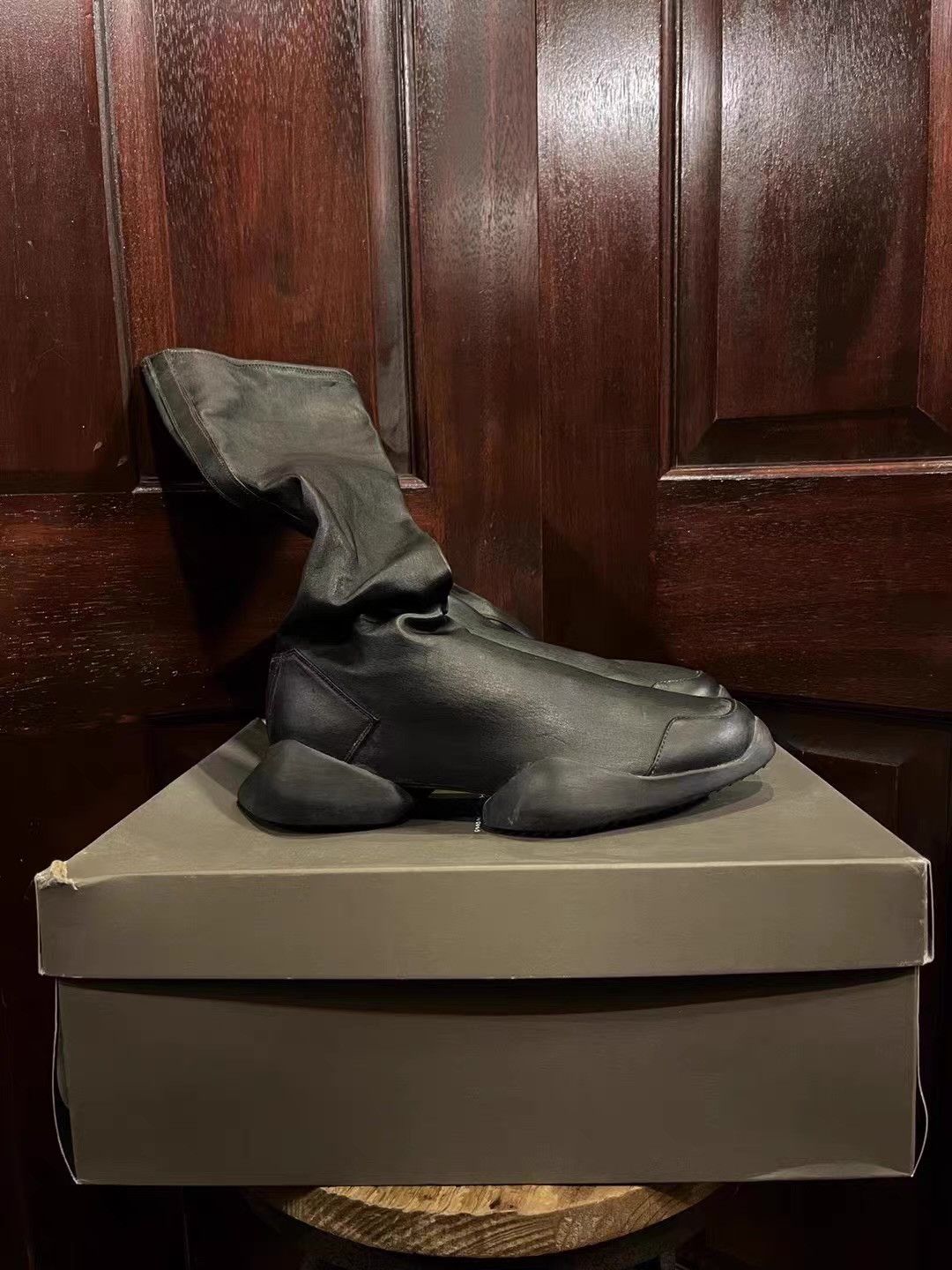 Rick Owens Rick Owens x Adidas Men’s Classic All‑Runner Stretch Ｑ25 Size US 7.5 / EU 40-41 - 3 Thumbnail