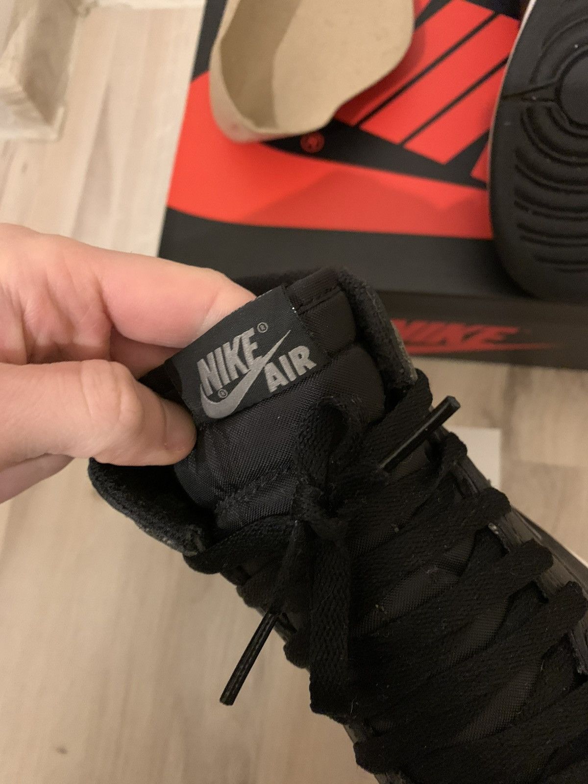 Jordan Brand Nike Air Jordan 1 Retro High Shadow OG Size US 8.5 / EU 41-42 - 7 Thumbnail