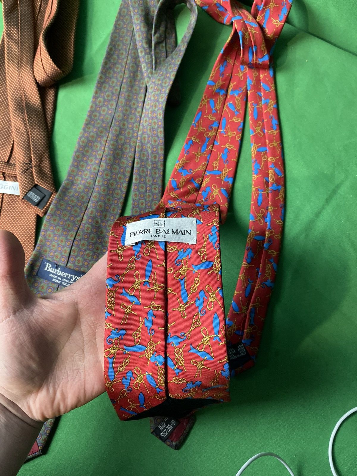 Kenzo × Vintage × Yves Saint Laurent lot of 5 vintage tie Burberrys, YSL, KENZO, made in Italy Size ONE SIZE - 16 Thumbnail