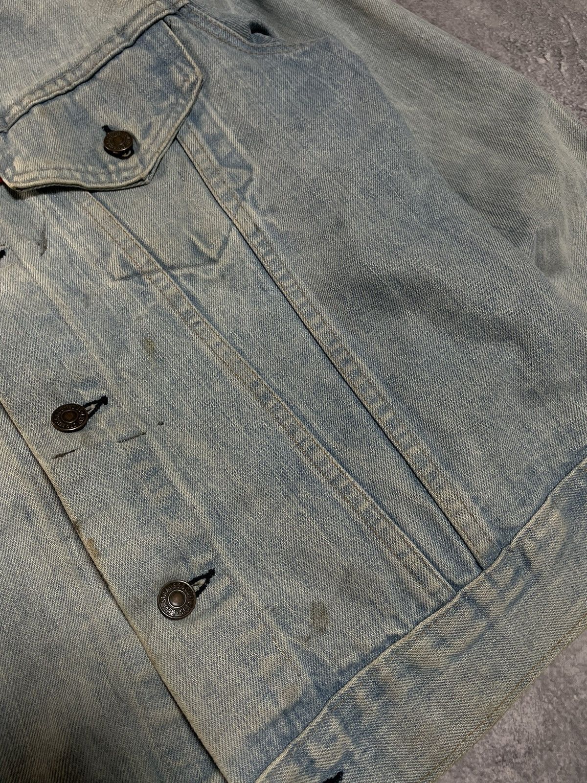 Levi's Vintage 80s Levi’s Light Wash Denim Trucker Jacket Size US M / EU 48-50 / 2 - 6 Thumbnail