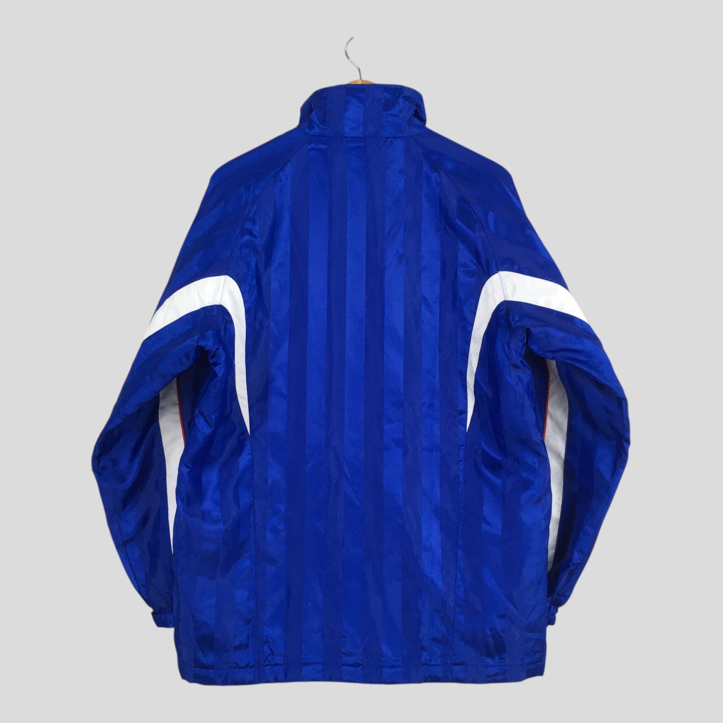 Nike Vintage 90's Nike Windbreaker Blue Hoodie Jacket Large Size US L / EU 52-54 / 3 - 8 Thumbnail