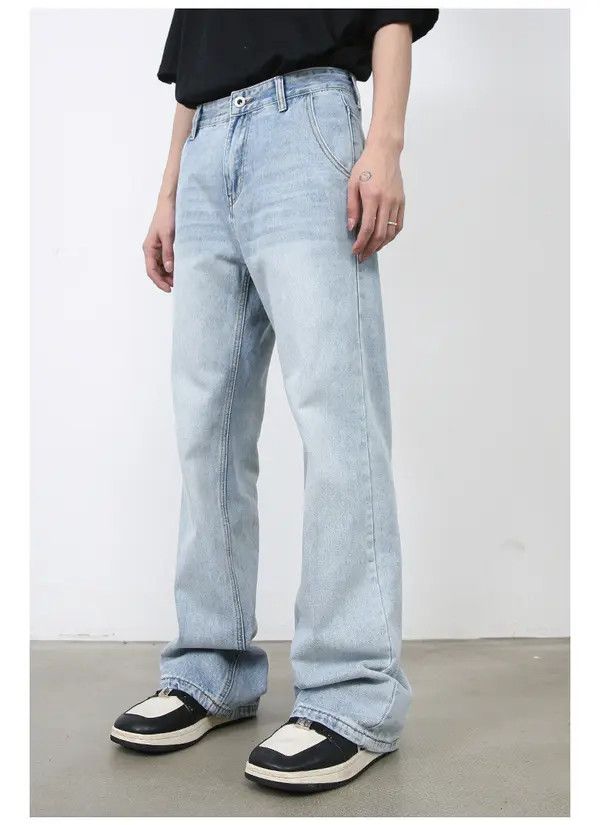 Japanese Brand Washed light blue men's loose straight-leg flared jeans Size US 32 / EU 48 - 3 Thumbnail
