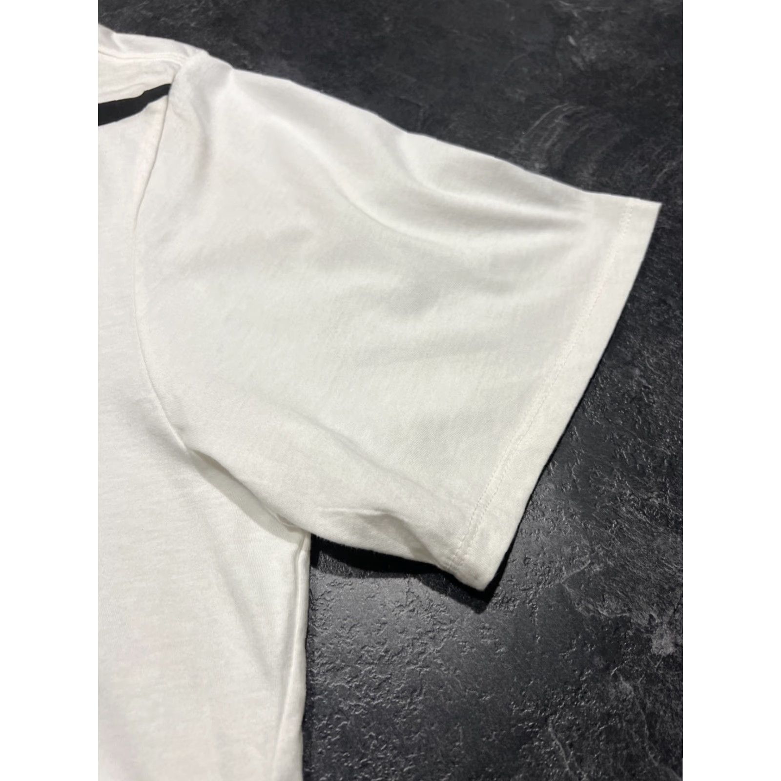 Nike VINTAGE NIKE WHITE T-SHIRT GIANT SWOOSH LOGO TEE SIZE XXL 2XL UNISEX ADULTS Size US XXL / EU 58 / 5 - 2 Thumbnail