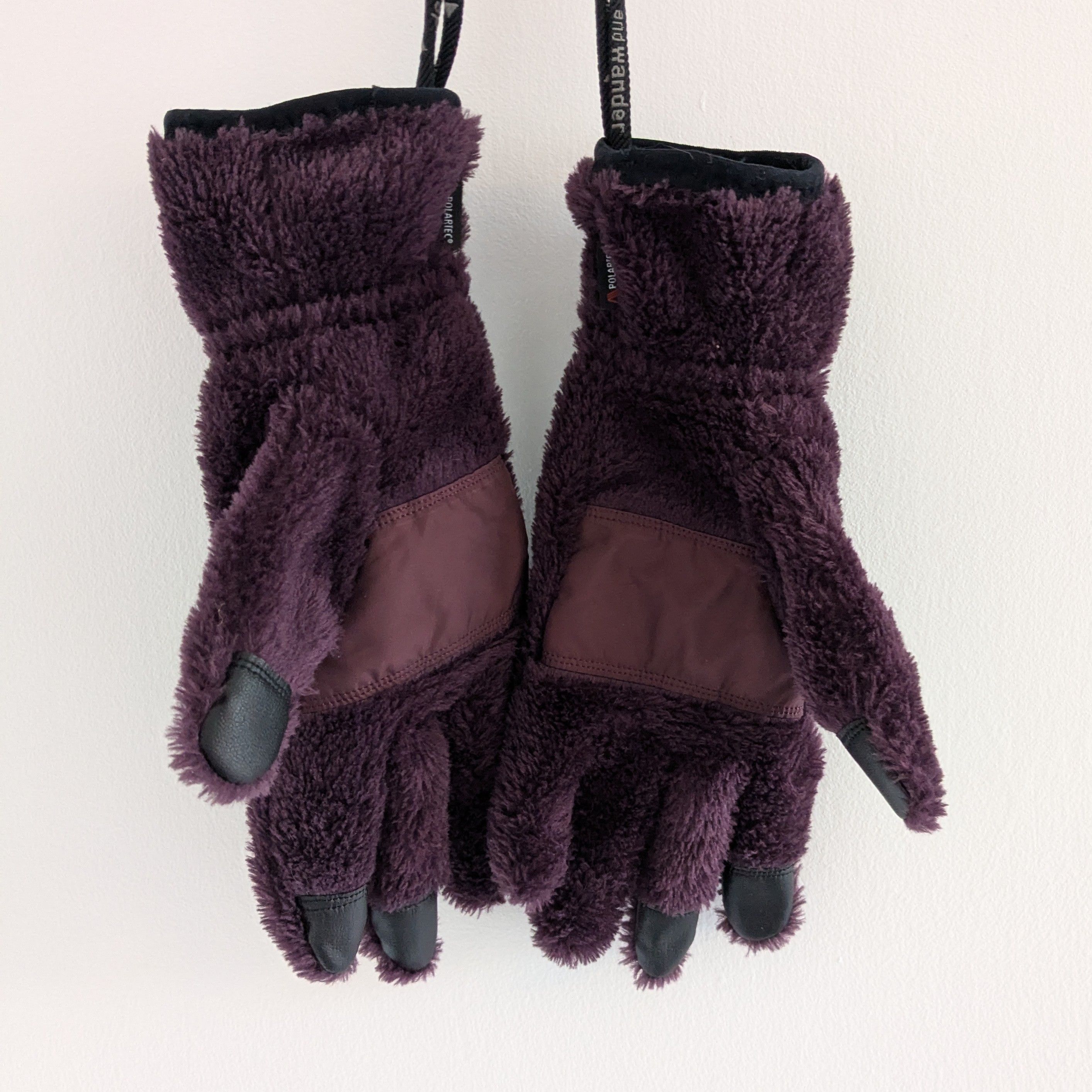 And Wander And Wander Purple High Loft Fleece Gloves Size ONE SIZE - 2 Thumbnail