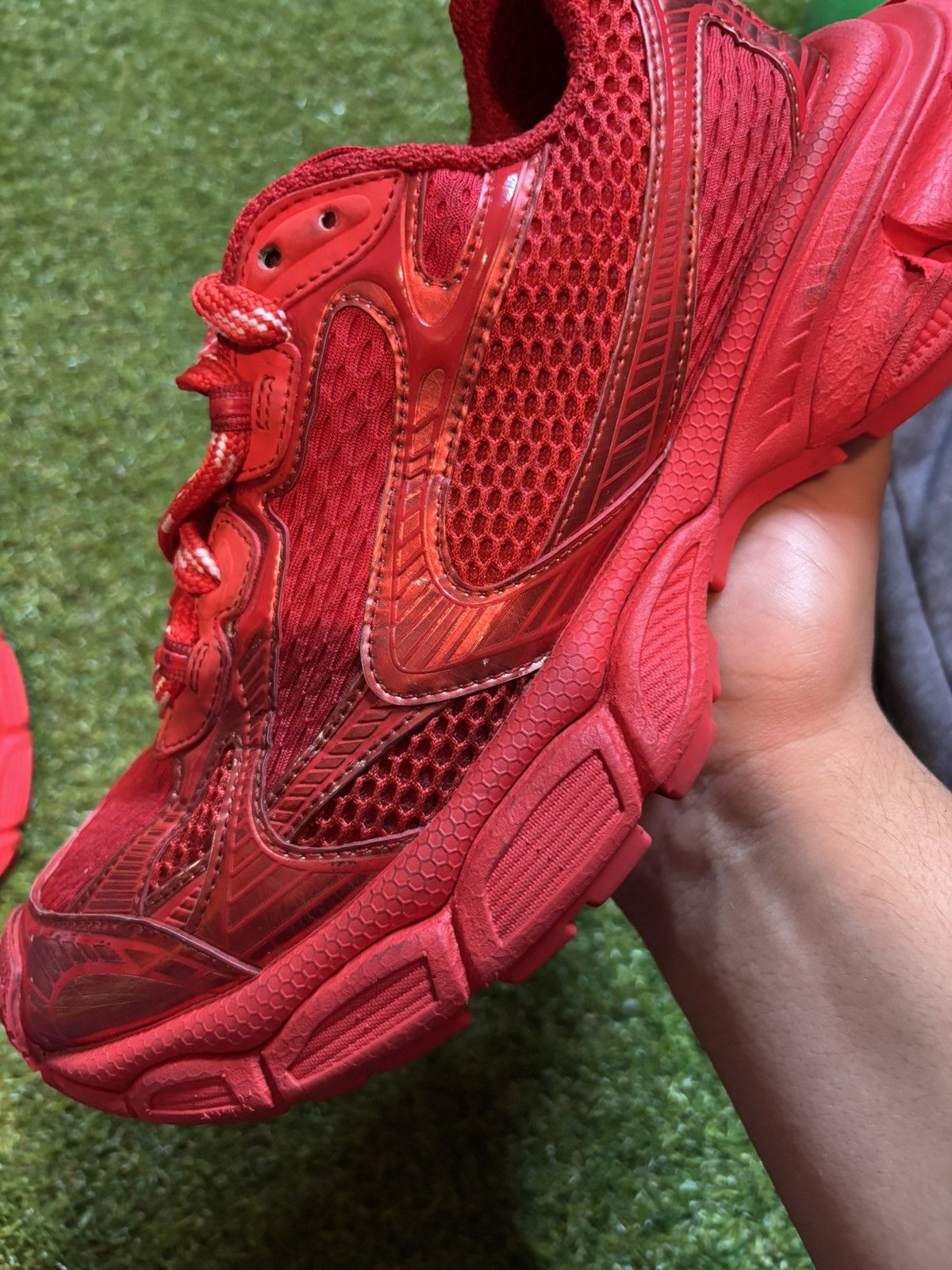 Balenciaga Balenciaga 3XL Red Size US 7 / EU 40 - 17 Thumbnail
