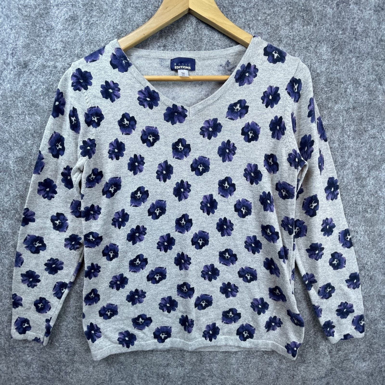 Basic Editions Basic Edition Sweater Womens Med Gray Purple Floral Y2K Boho Size M / US 6-8 / IT 42-44 - 1 Thumbnail