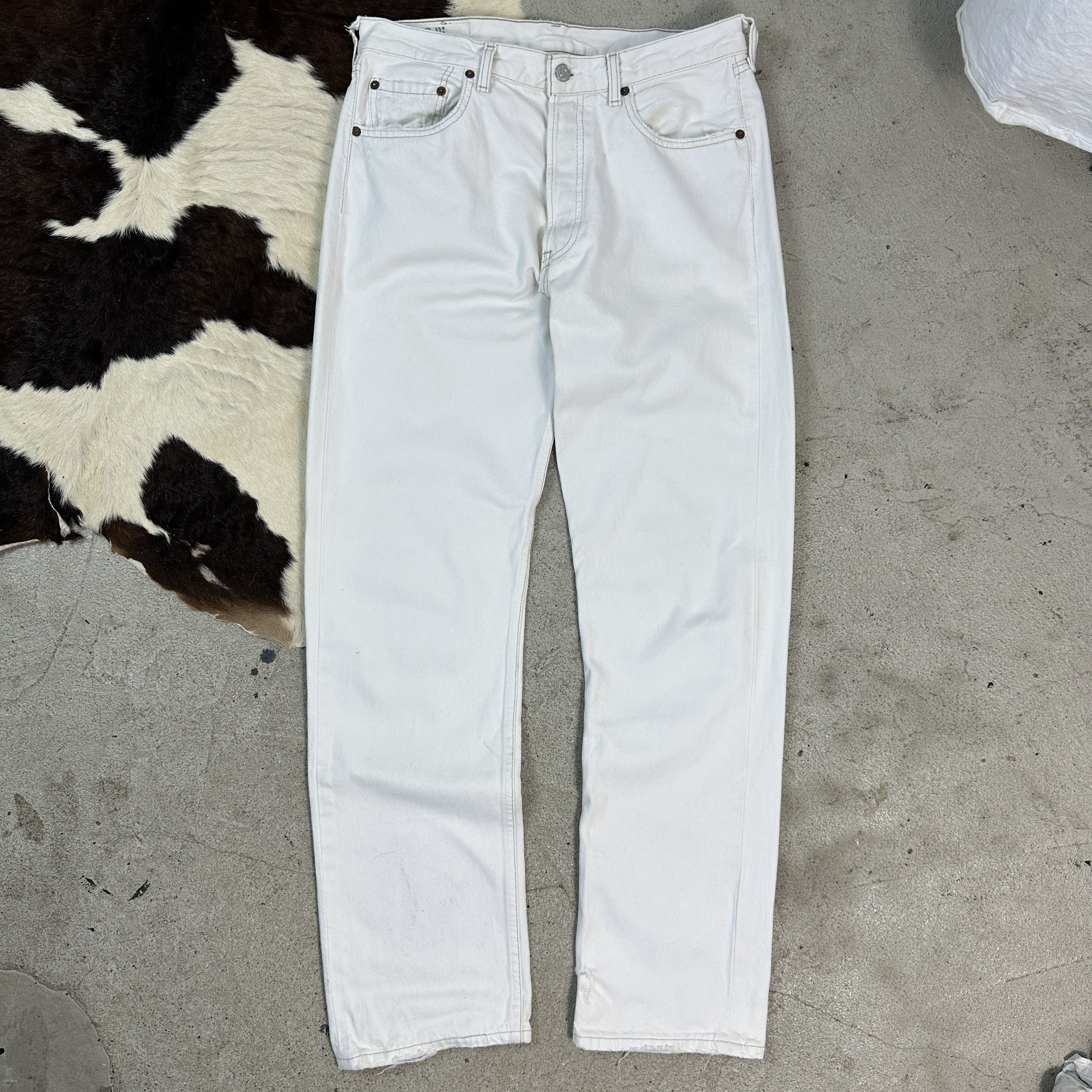 Levi's × Vintage Vintage Archive Casual Levi’s 501 90s Jeans Size US 32 / EU 48 - 4 Thumbnail