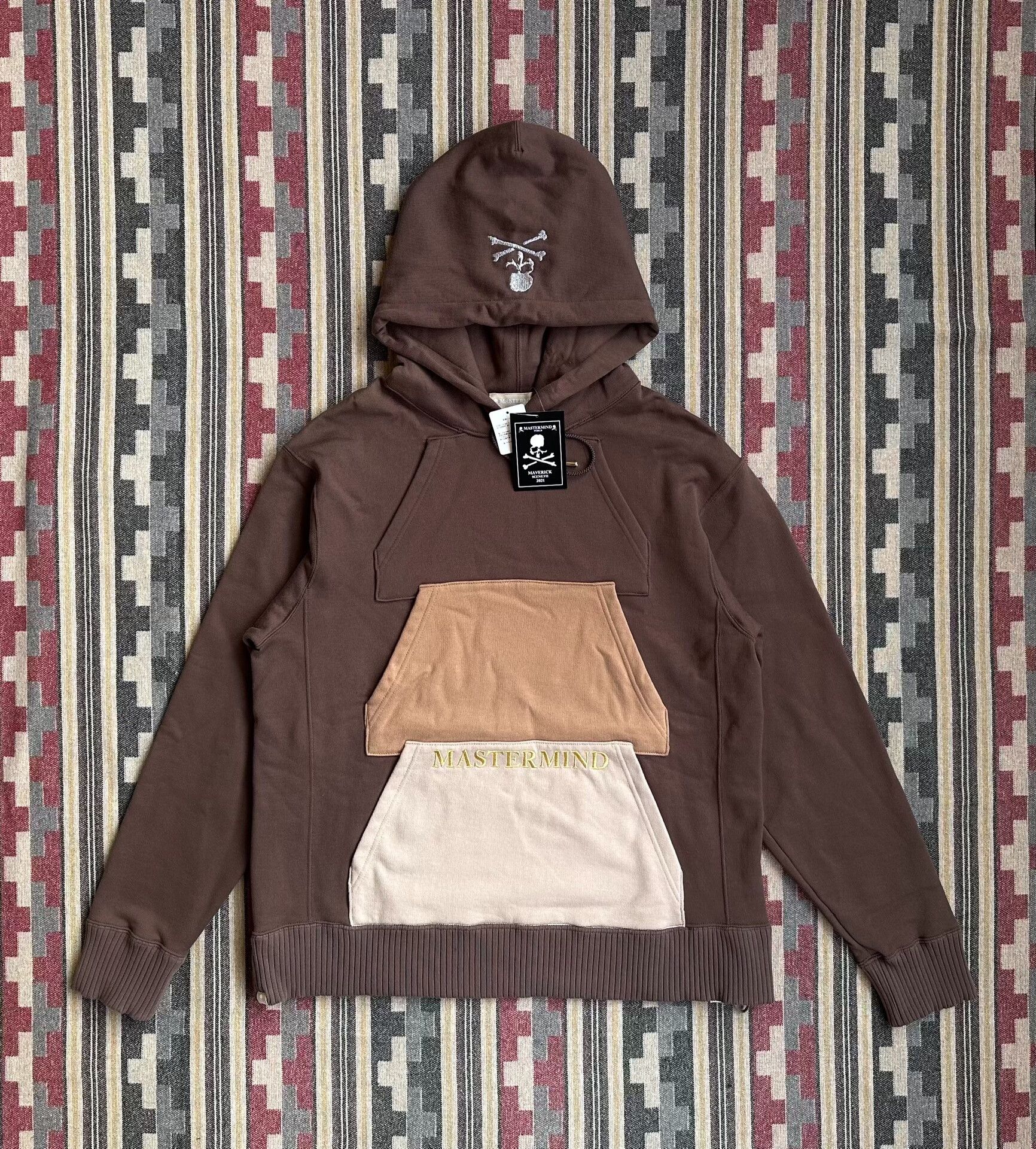 Mastermind Japan mastermind world color-block hoodie Size US S / EU 44-46 / 1 - 1 Thumbnail