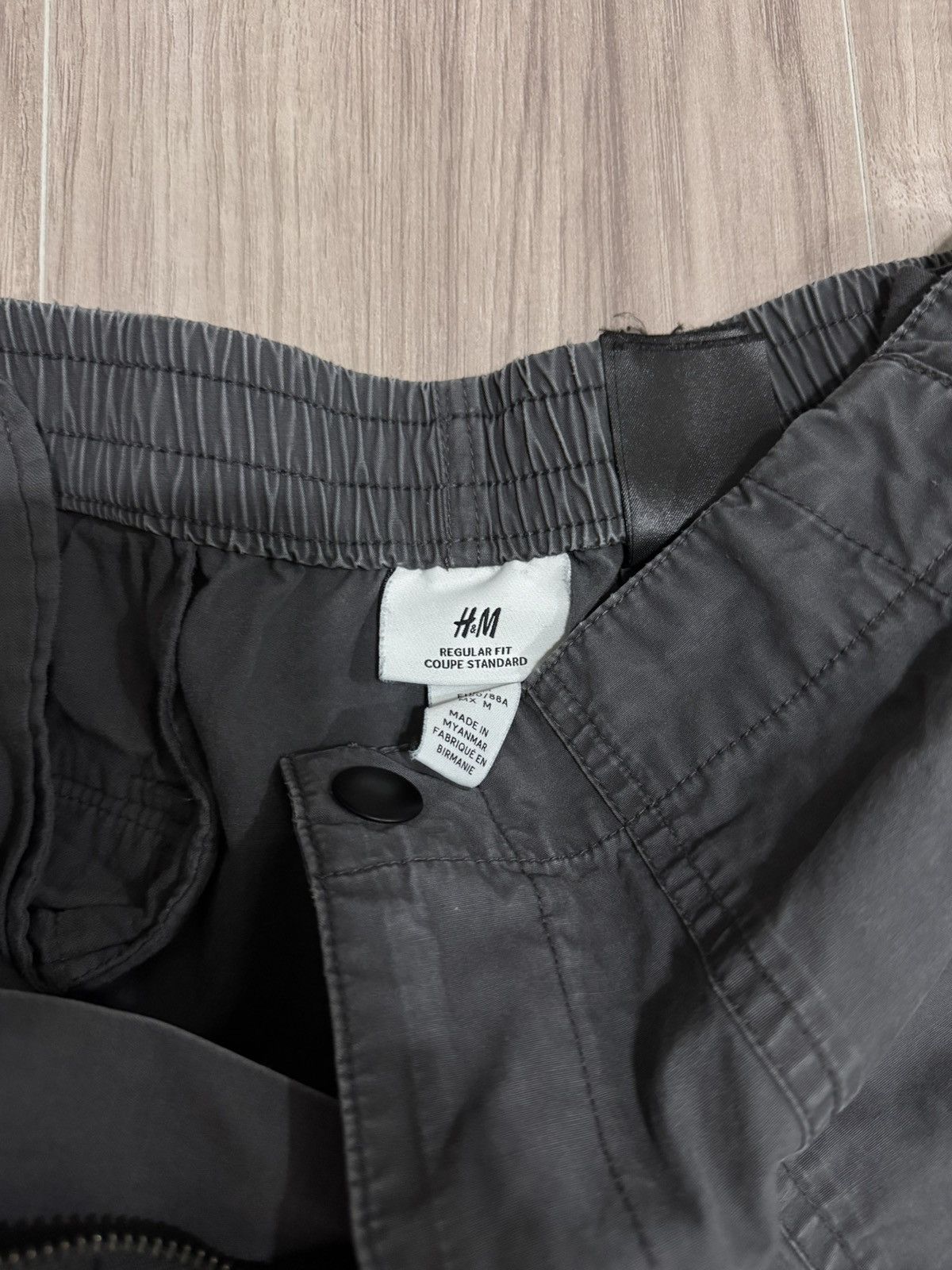 H&M H&M Cargo Pants Grey - Size 32 Size US 32 / EU 48 - 4 Thumbnail