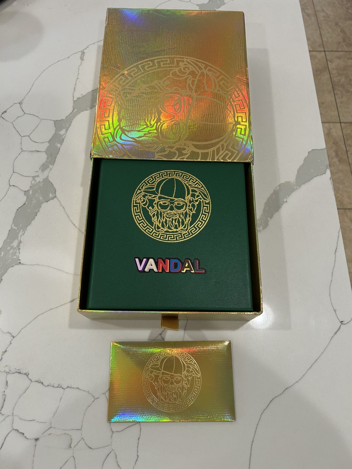 Vintage Frames Company UPSCALE VANDAL X VINTAGE FRAMES YELLOW GOLD & WHITE GOLD SET Size ONE SIZE - 11 Thumbnail